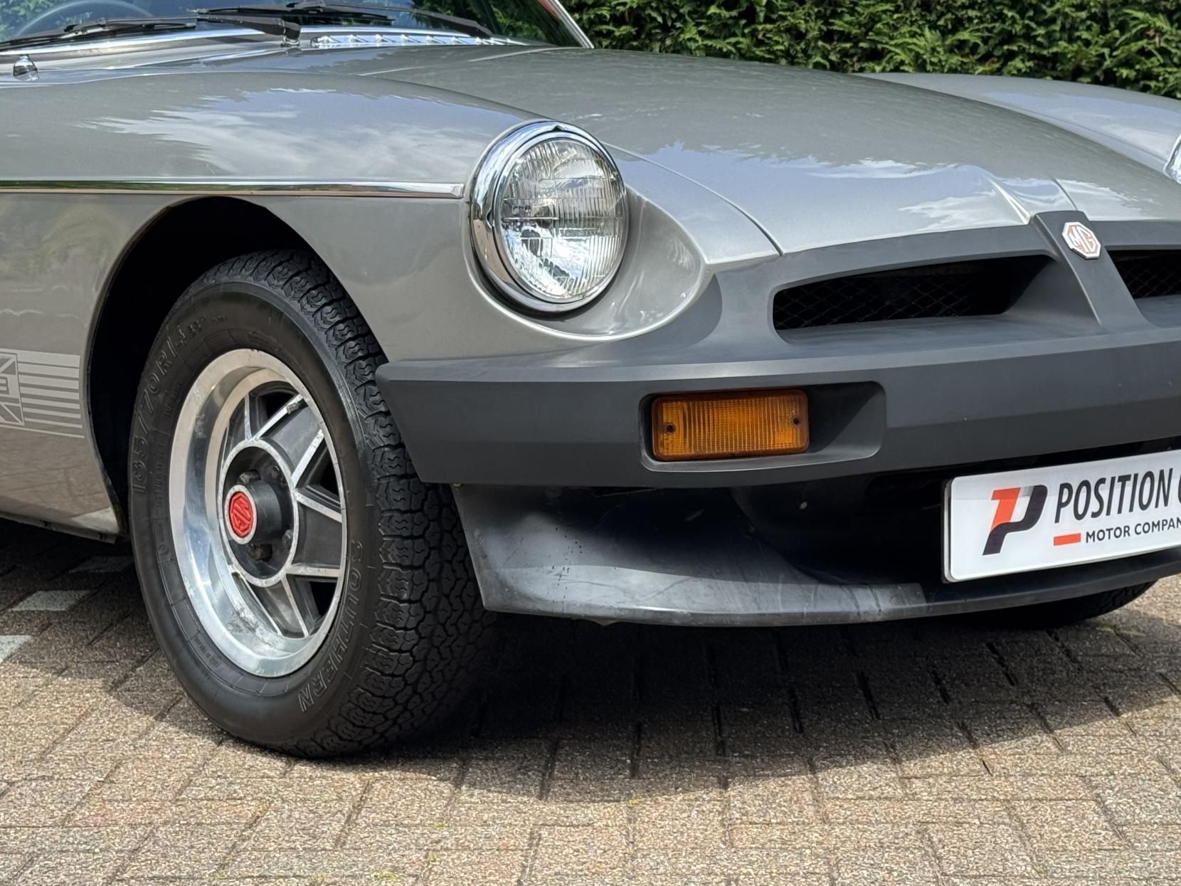 MG MGB GT 1.8 Coupe 2dr Petrol Manual (97 bhp)
