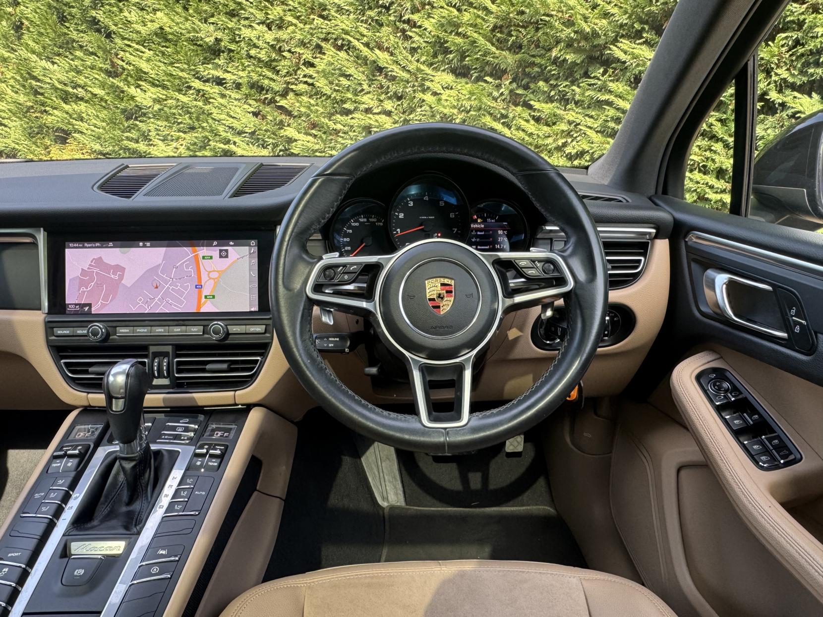 Porsche Macan 2.0T T SUV 5dr Petrol PDK 4WD Euro 6 (s/s) (265 ps)