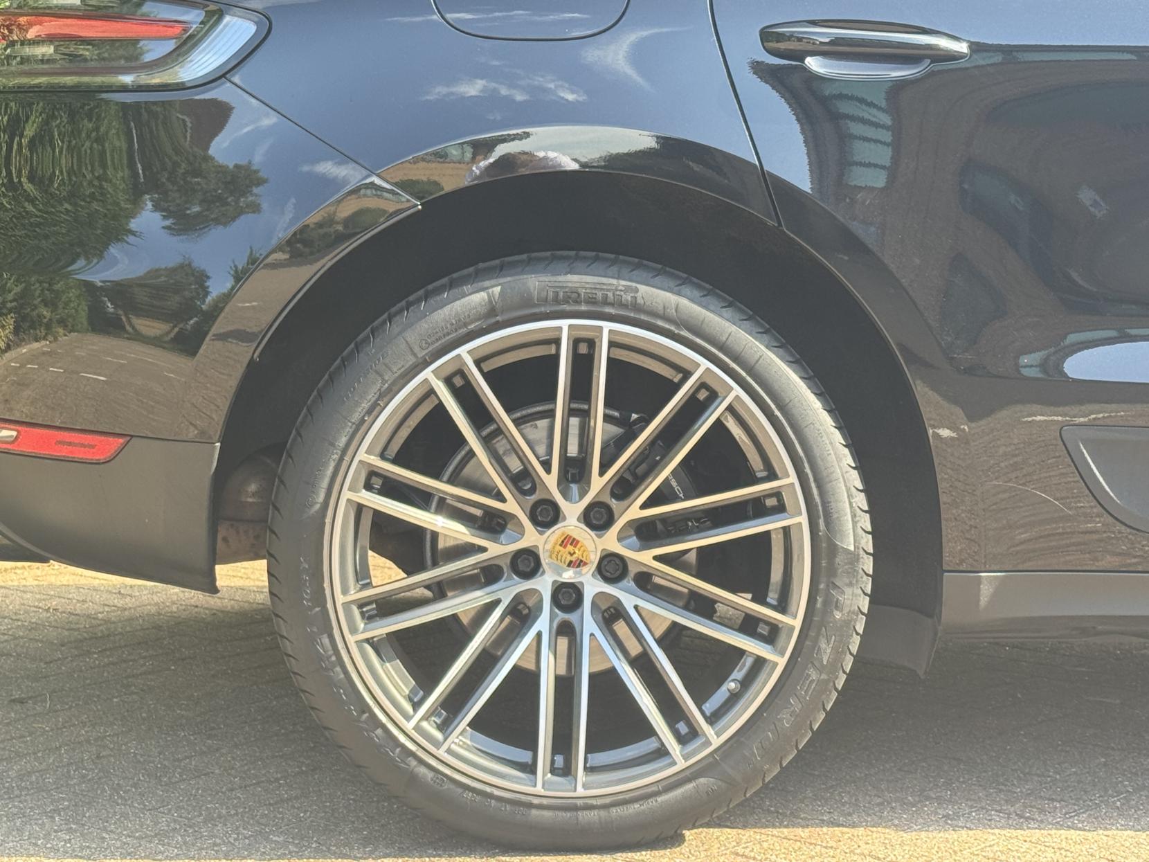 Porsche Macan 2.0T T SUV 5dr Petrol PDK 4WD Euro 6 (s/s) (265 ps)
