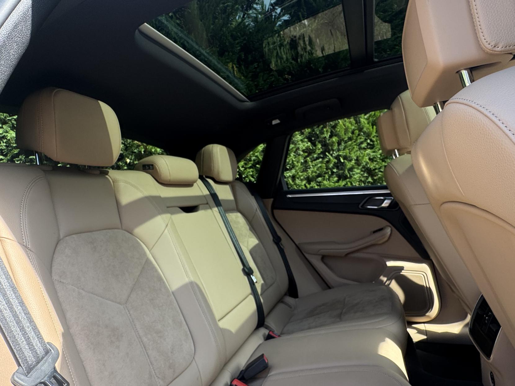 Porsche Macan 2.0T T SUV 5dr Petrol PDK 4WD Euro 6 (s/s) (265 ps)