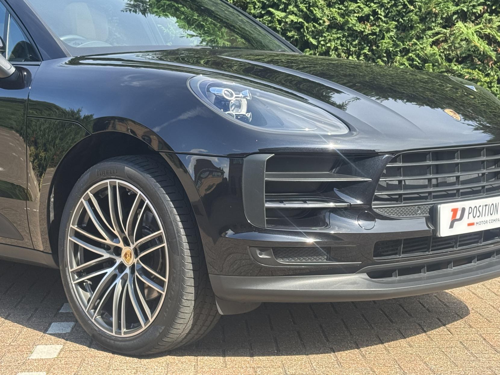 Porsche Macan 2.0T T SUV 5dr Petrol PDK 4WD Euro 6 (s/s) (265 ps)