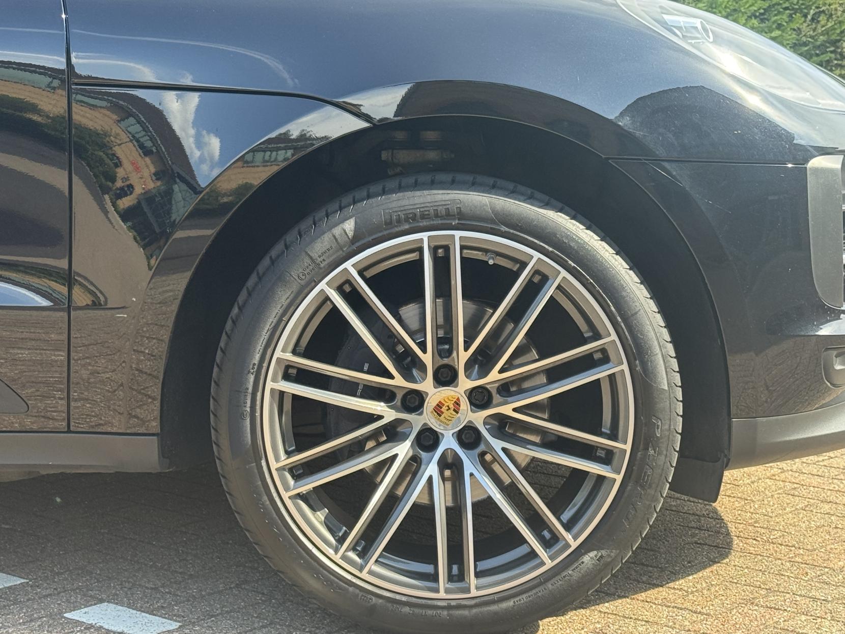 Porsche Macan 2.0T T SUV 5dr Petrol PDK 4WD Euro 6 (s/s) (265 ps)