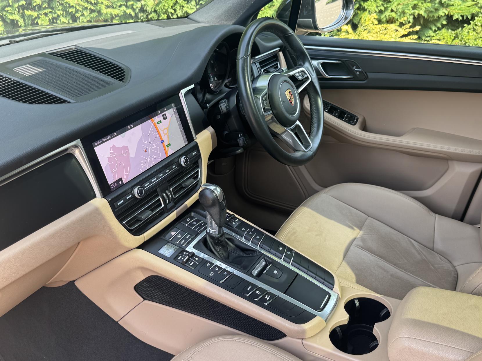 Porsche Macan 2.0T T SUV 5dr Petrol PDK 4WD Euro 6 (s/s) (265 ps)