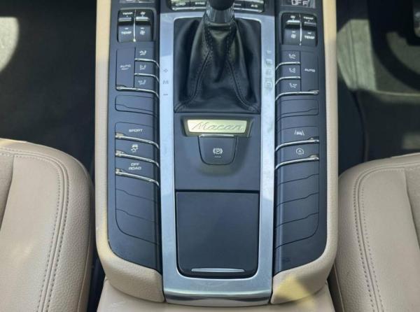 Porsche Macan 2.0T T SUV 5dr Petrol PDK 4WD Euro 6 (s/s) (265 ps)