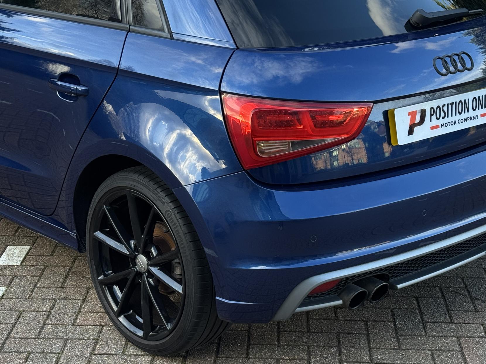 Audi A1 1.4 TFSI Black Edition Sportback 5dr Petrol S Tronic Euro 5 (185 ps)