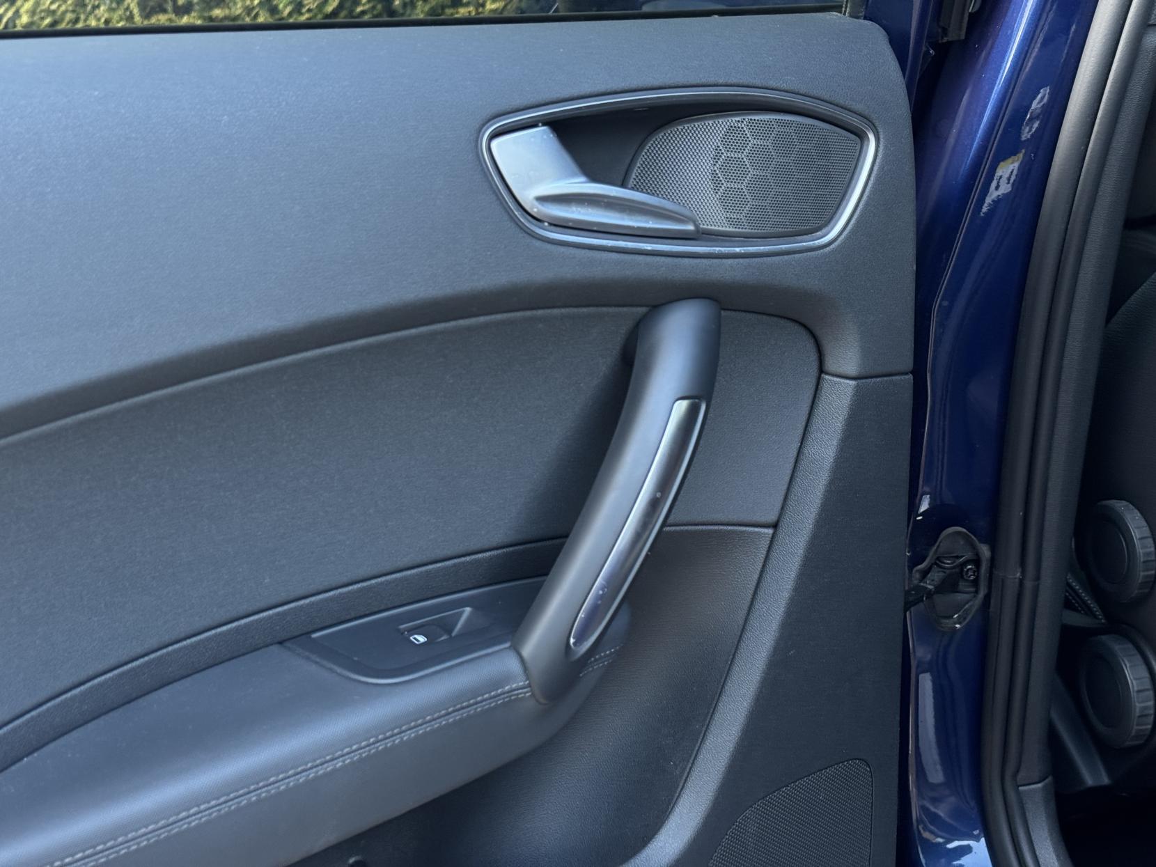 Audi A1 1.4 TFSI Black Edition Sportback 5dr Petrol S Tronic Euro 5 (185 ps)