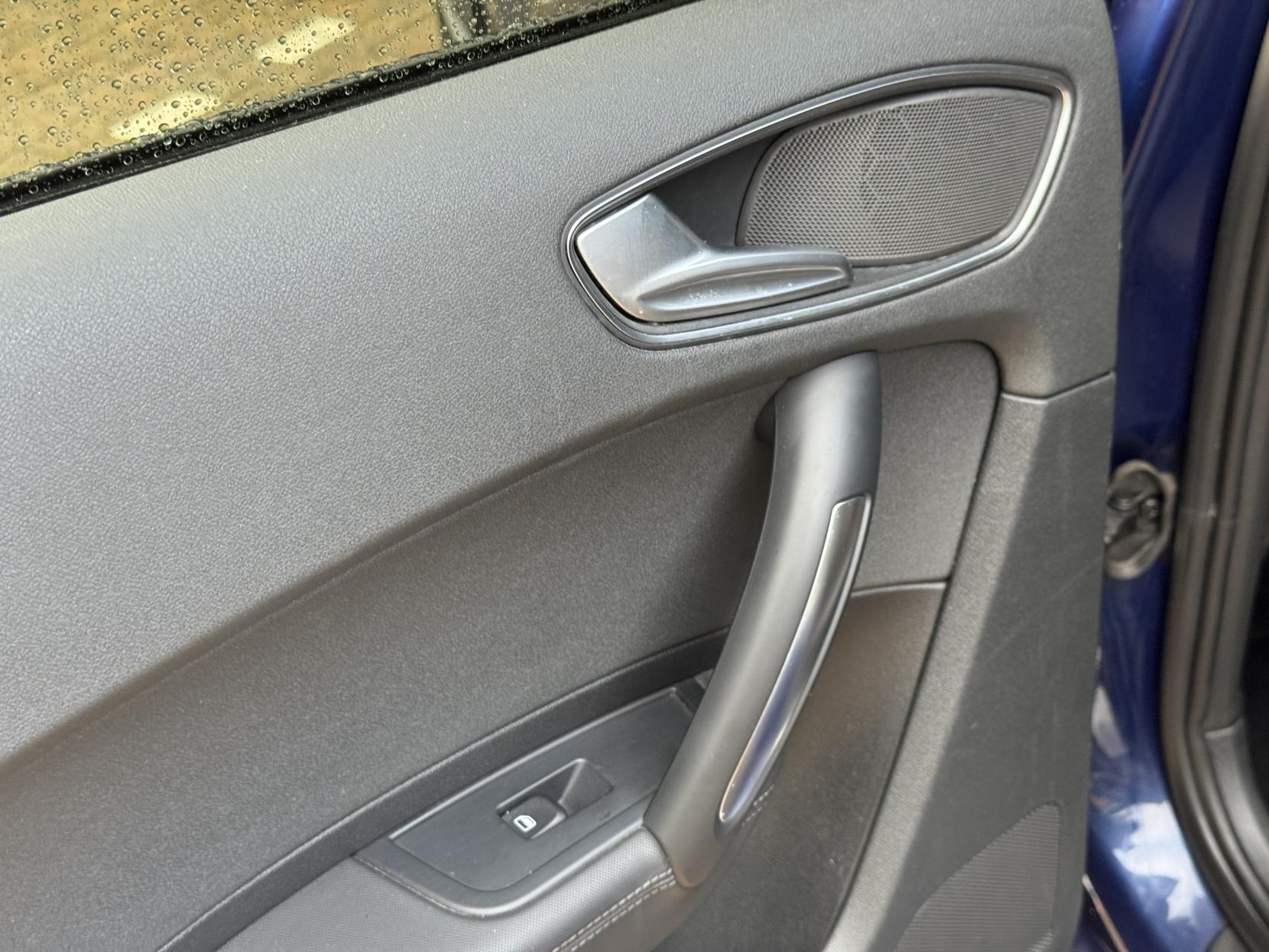 Audi A1 1.4 TFSI Black Edition Sportback 5dr Petrol S Tronic Euro 5 (185 ps)