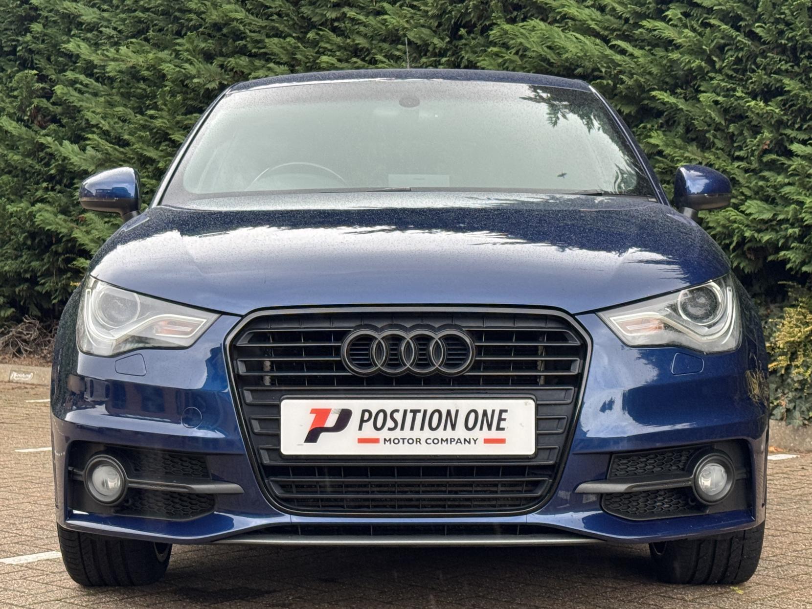 Audi A1 1.4 TFSI Black Edition Sportback 5dr Petrol S Tronic Euro 5 (185 ps)