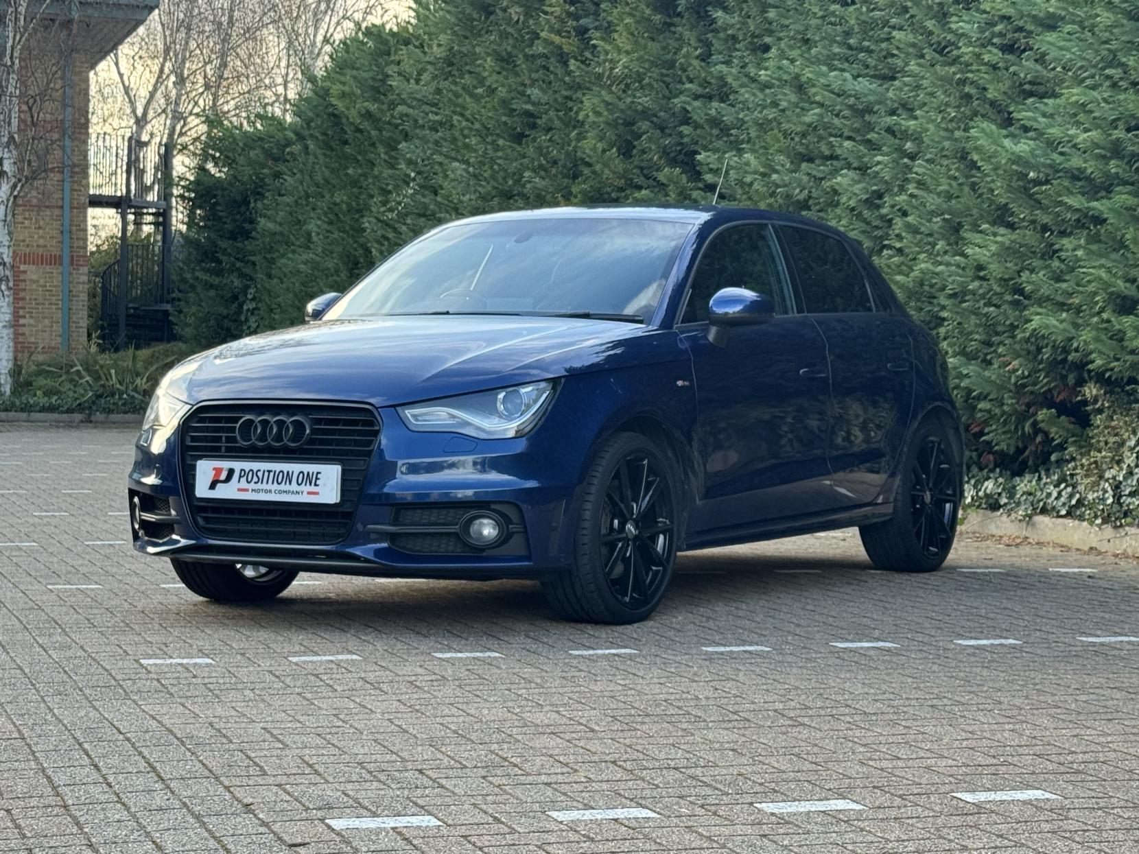 Audi A1 1.4 TFSI Black Edition Sportback 5dr Petrol S Tronic Euro 5 (185 ps)