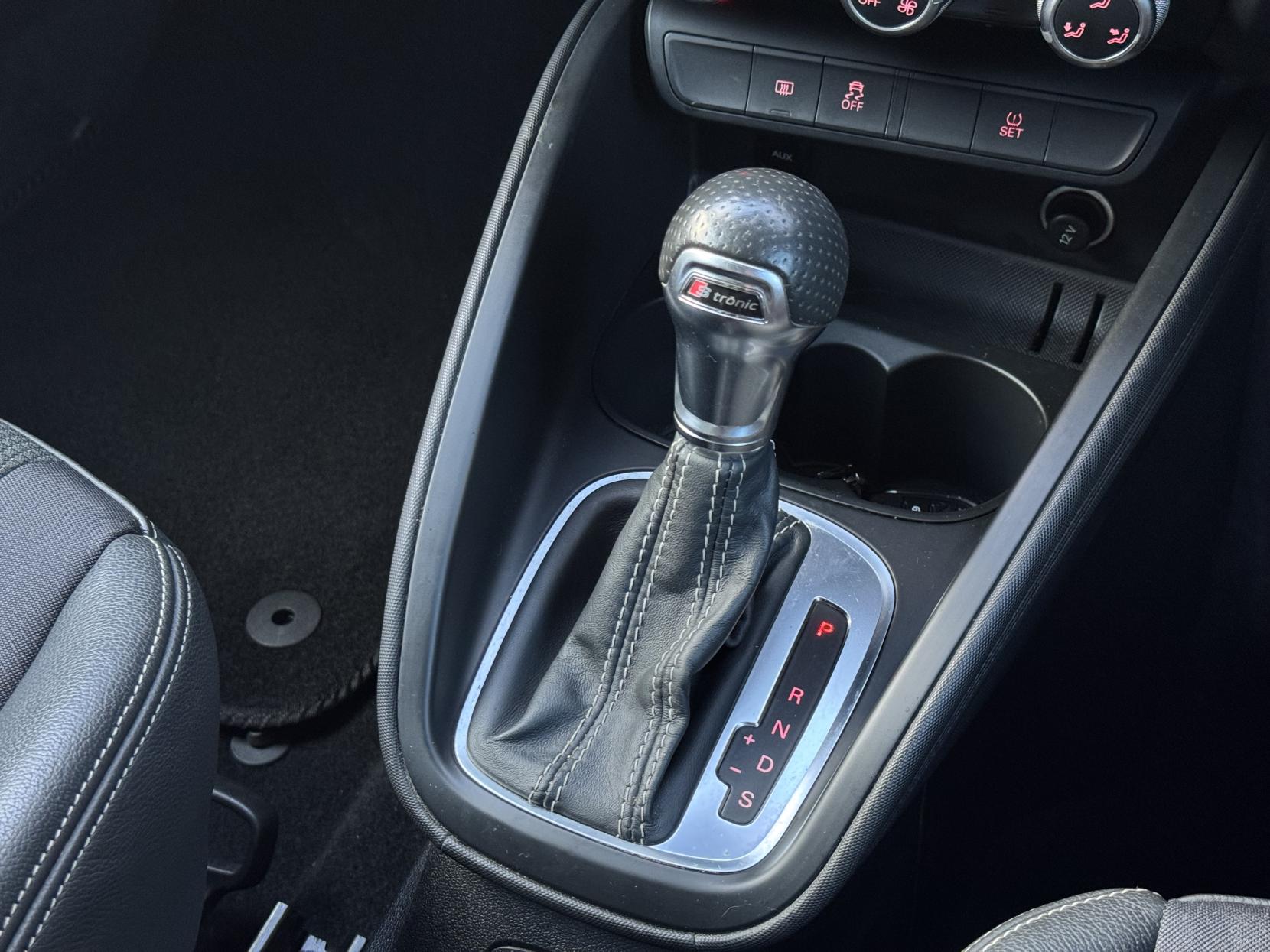 Audi A1 1.4 TFSI Black Edition Sportback 5dr Petrol S Tronic Euro 5 (185 ps)