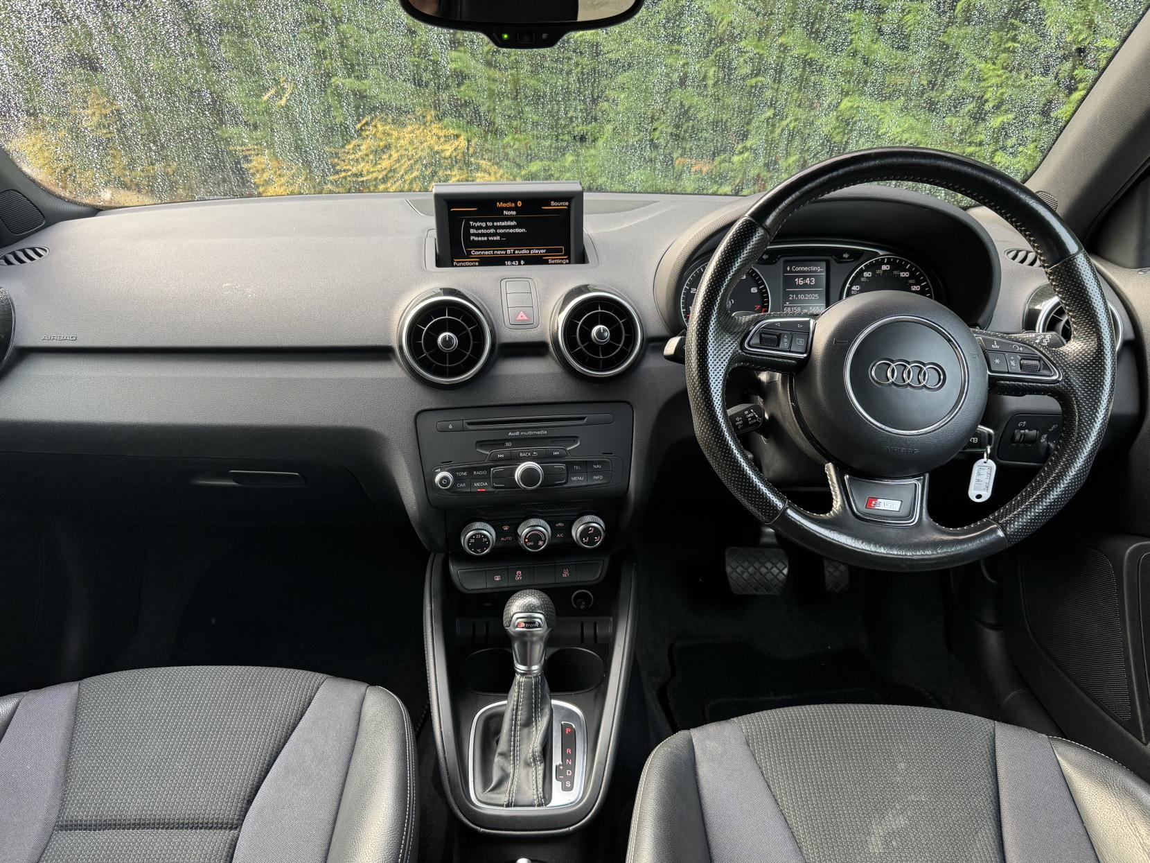 Audi A1 1.4 TFSI Black Edition Sportback 5dr Petrol S Tronic Euro 5 (185 ps)