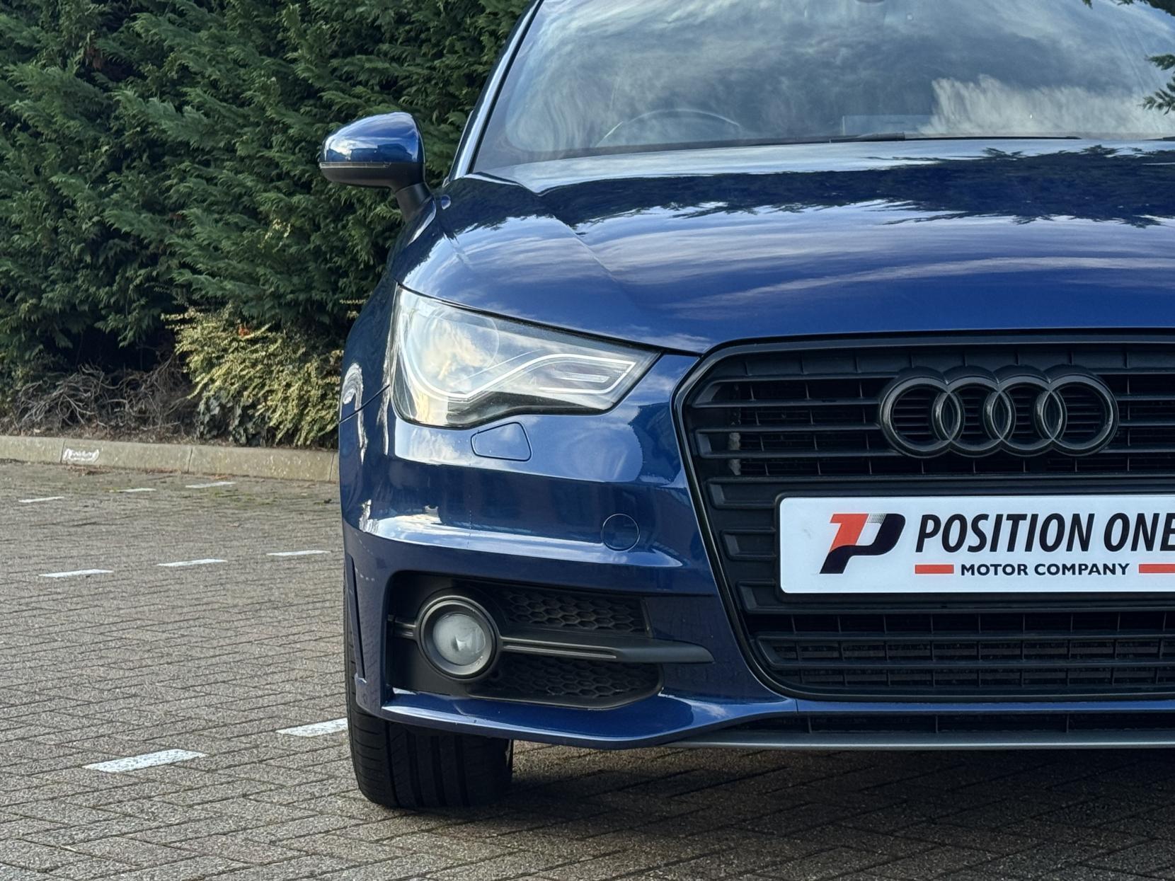 Audi A1 1.4 TFSI Black Edition Sportback 5dr Petrol S Tronic Euro 5 (185 ps)