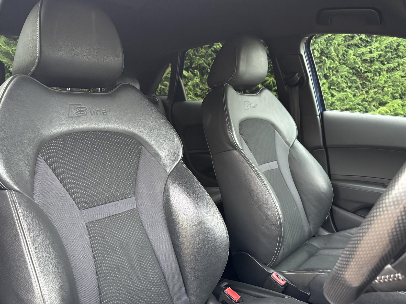 Audi A1 1.4 TFSI Black Edition Sportback 5dr Petrol S Tronic Euro 5 (185 ps)