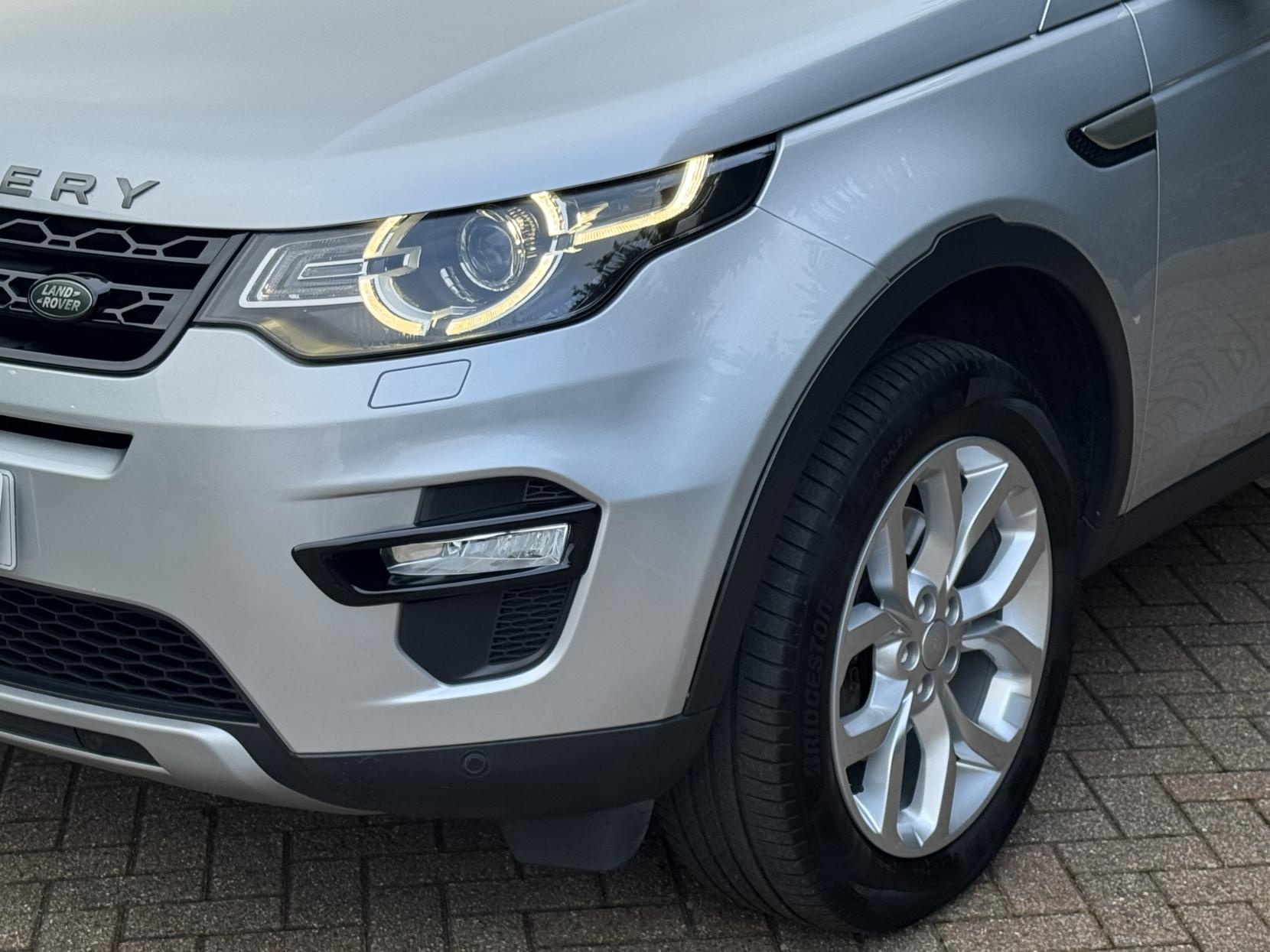 Land Rover Discovery Sport 2.0 Si4 HSE SUV 5dr Petrol Auto 4WD Euro 6 (s/s) (240 ps)