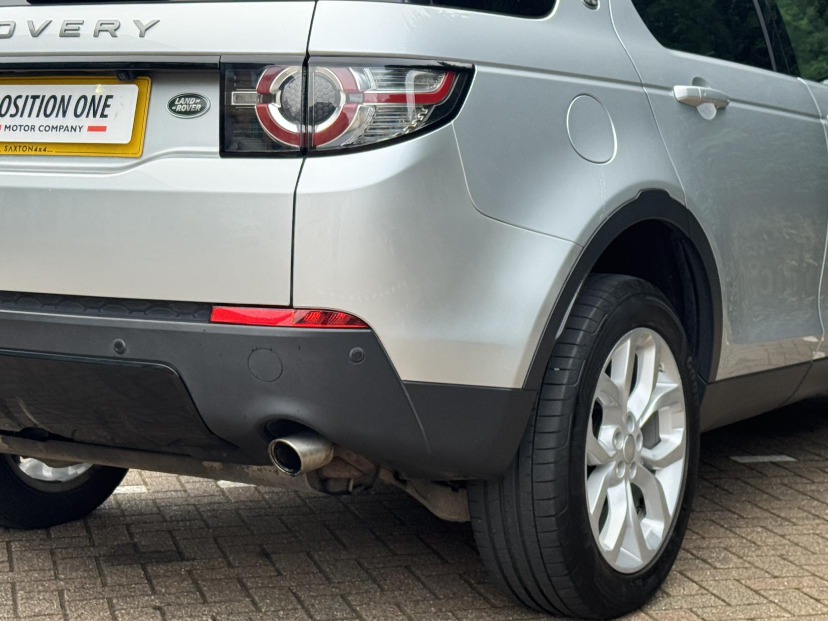 Land Rover Discovery Sport 2.0 Si4 HSE SUV 5dr Petrol Auto 4WD Euro 6 (s/s) (240 ps)