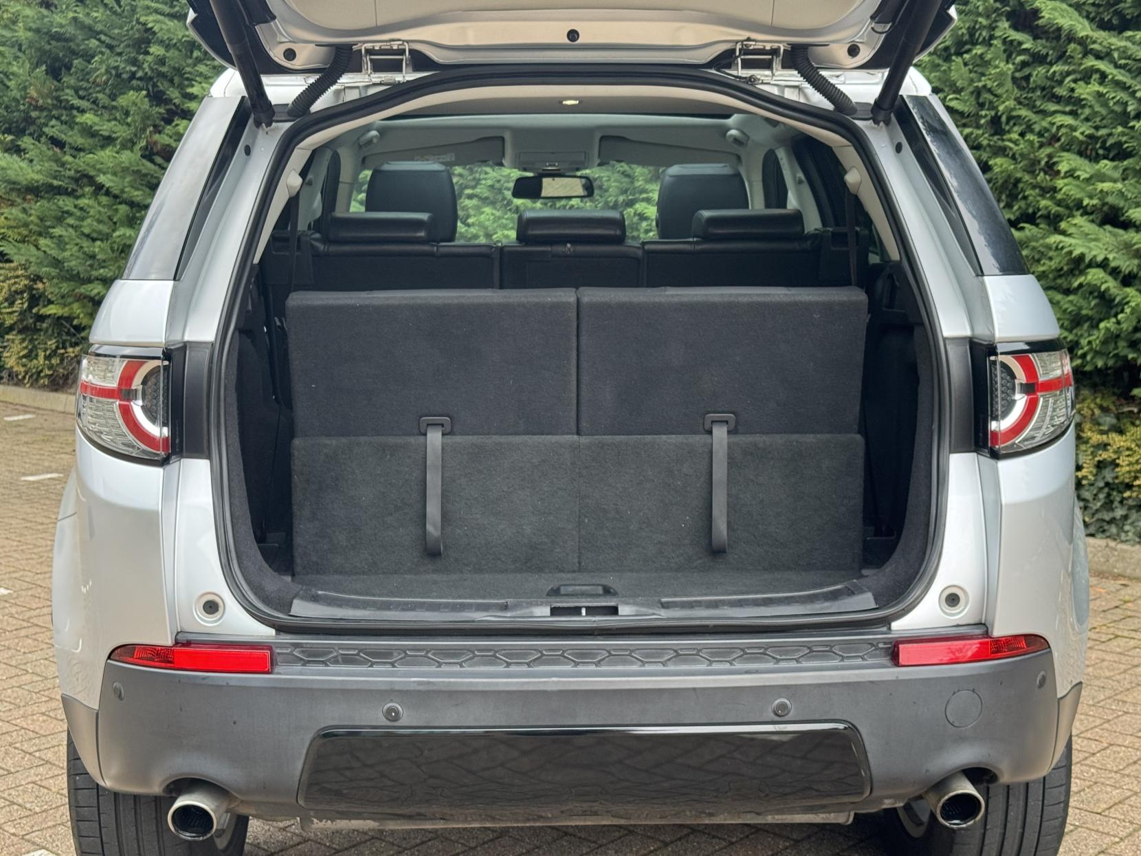 Land Rover Discovery Sport 2.0 Si4 HSE SUV 5dr Petrol Auto 4WD Euro 6 (s/s) (240 ps)