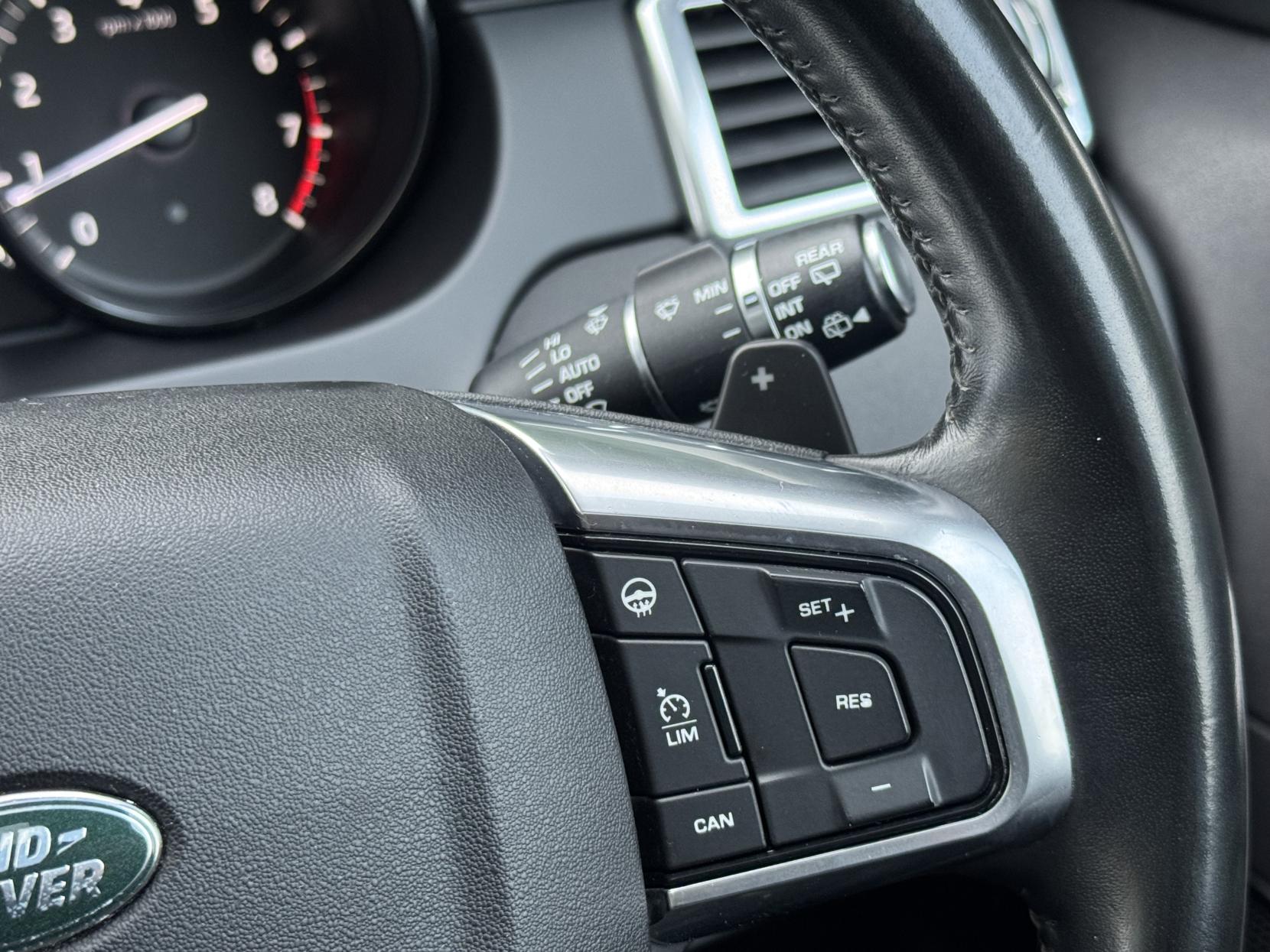 Land Rover Discovery Sport 2.0 Si4 HSE SUV 5dr Petrol Auto 4WD Euro 6 (s/s) (240 ps)