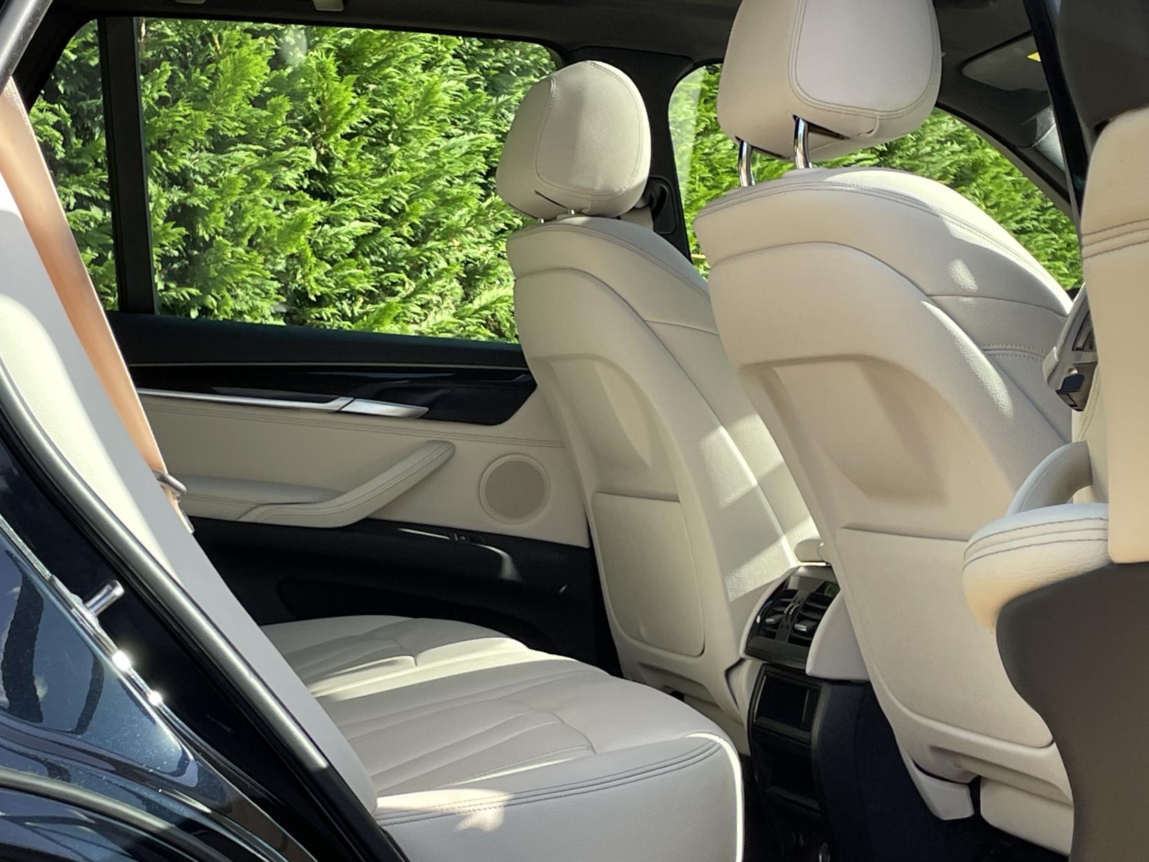 BMW X5 3.0 30d M Sport SUV 5dr Diesel Auto xDrive Euro 6 (s/s) (258 ps)