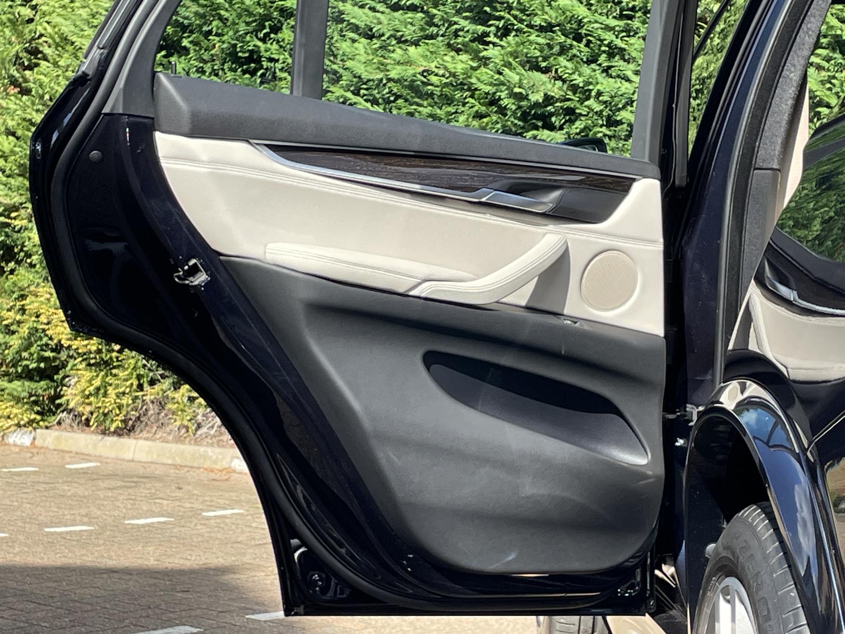 BMW X5 3.0 30d M Sport SUV 5dr Diesel Auto xDrive Euro 6 (s/s) (258 ps)