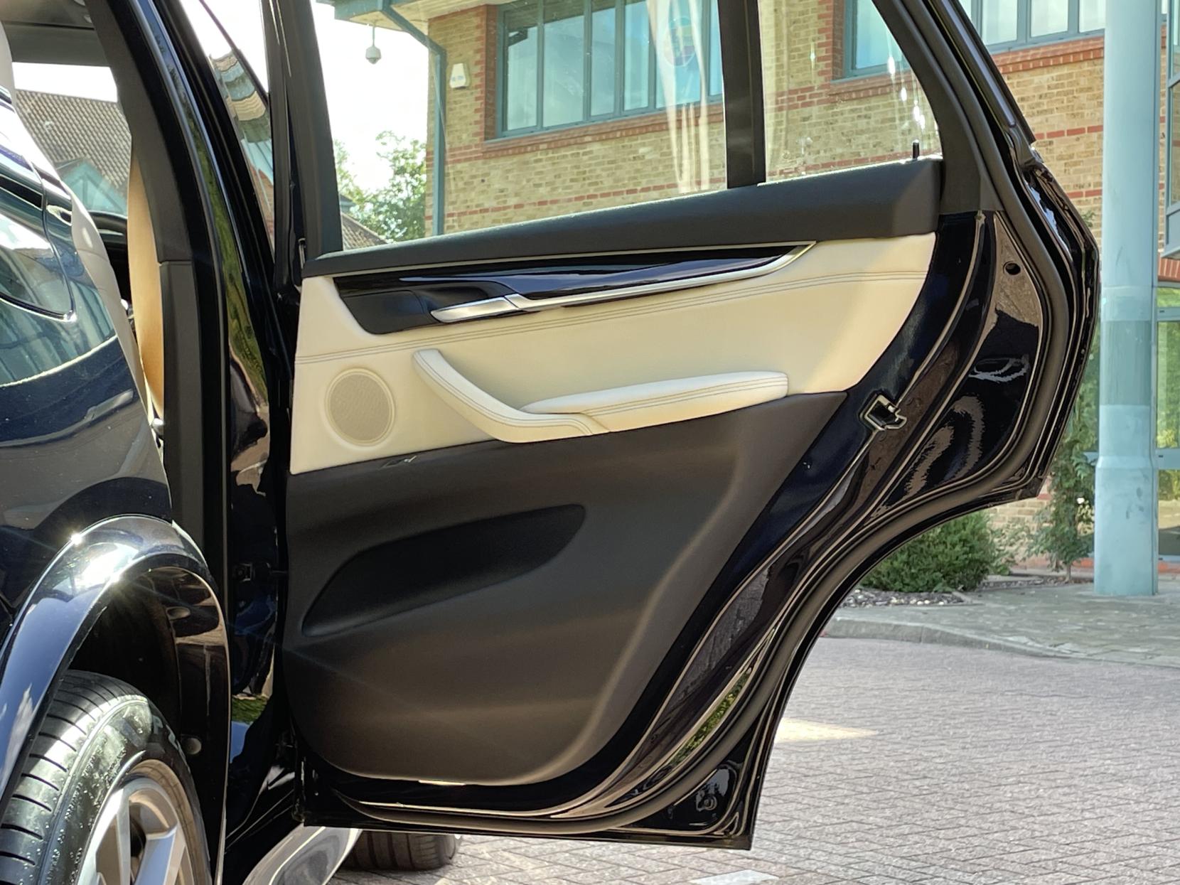 BMW X5 3.0 30d M Sport SUV 5dr Diesel Auto xDrive Euro 6 (s/s) (258 ps)