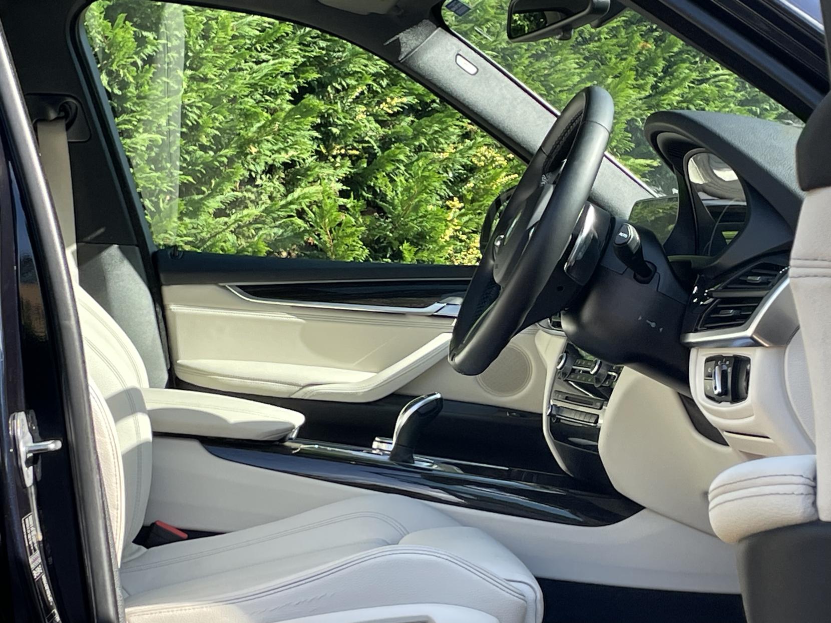 BMW X5 3.0 30d M Sport SUV 5dr Diesel Auto xDrive Euro 6 (s/s) (258 ps)