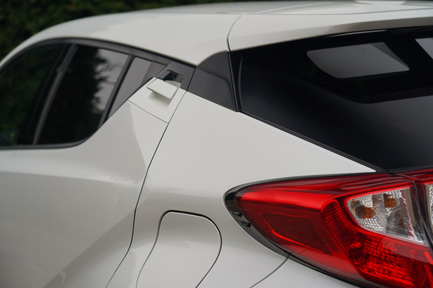 Toyota C-HR 1.8 VVT-h Excel SUV 5dr Petrol Hybrid CVT Euro 6 (s/s) (122 ps)