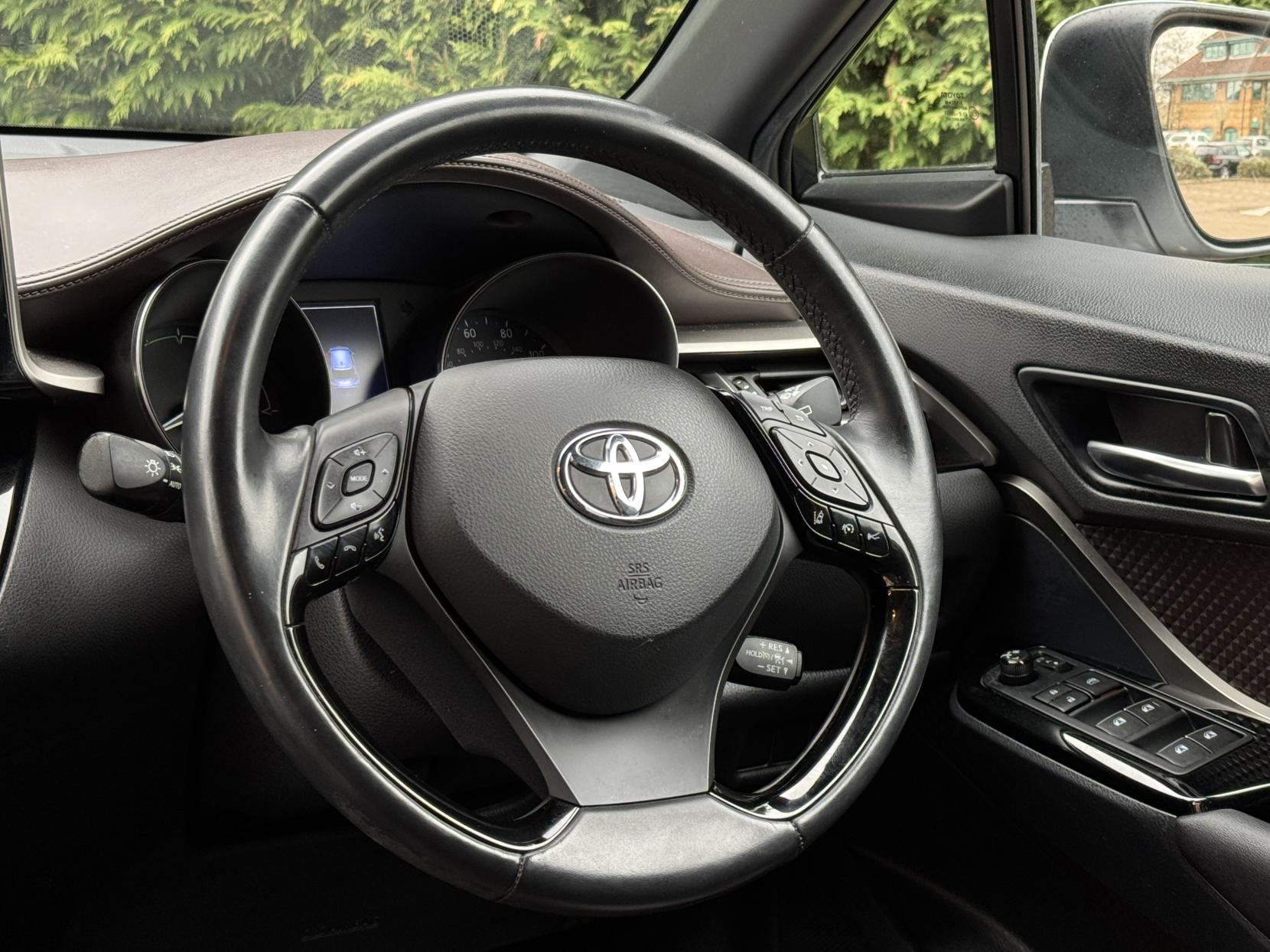 Toyota C-HR 1.8 VVT-h Excel SUV 5dr Petrol Hybrid CVT Euro 6 (s/s) (122 ps)