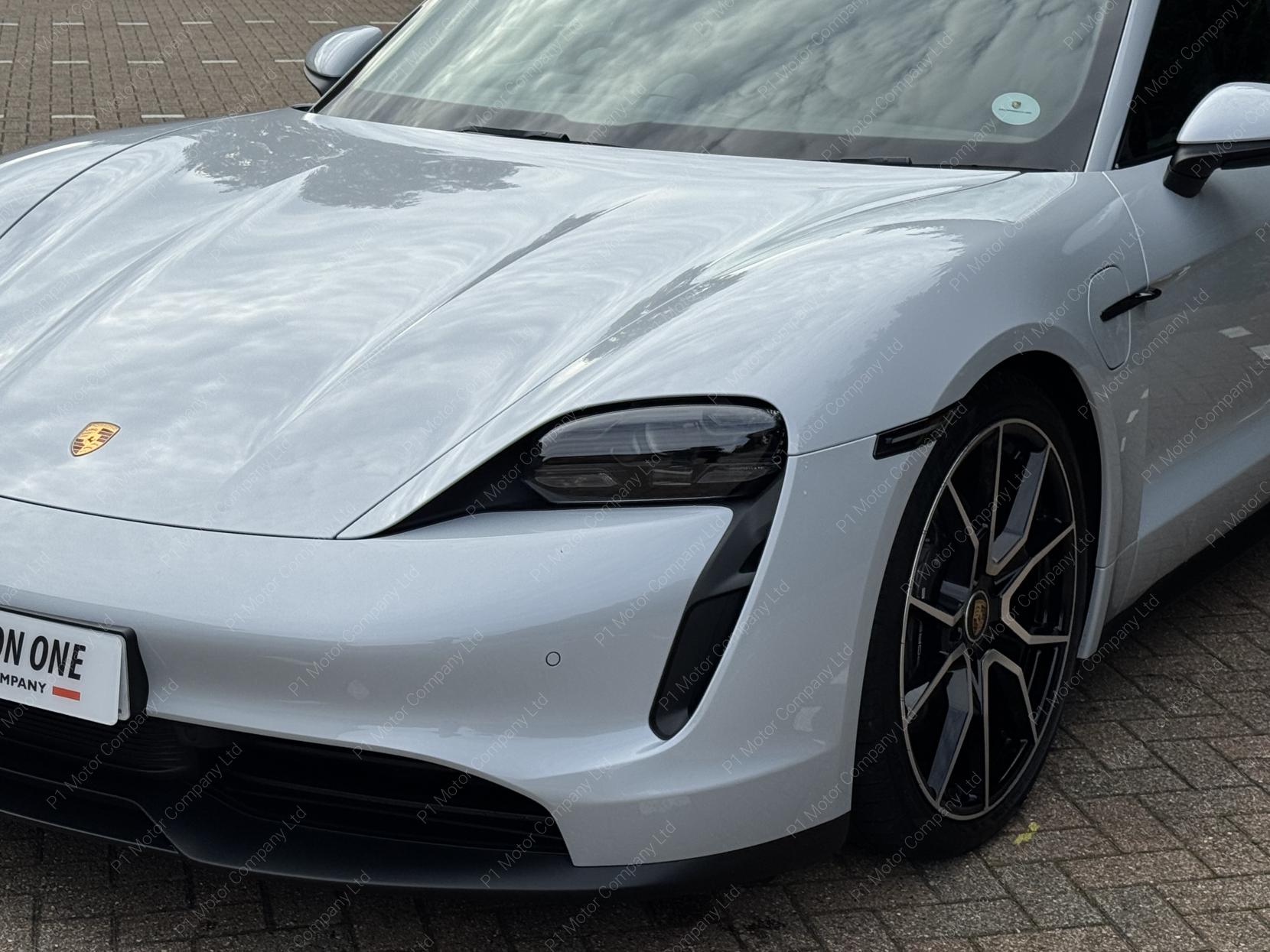 Porsche Taycan Performance Plus 93.4kWh Saloon 4dr Electric Auto RWD (11kW Charger) (476 ps)