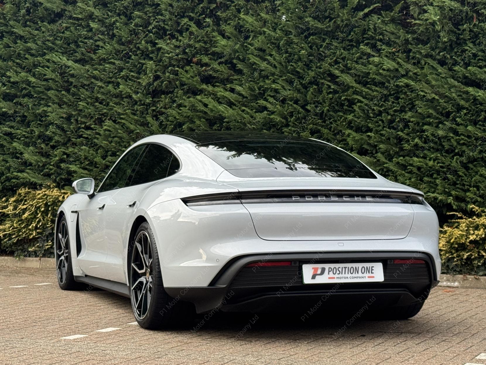 Porsche Taycan Performance Plus 93.4kWh Saloon 4dr Electric Auto RWD (11kW Charger) (476 ps)