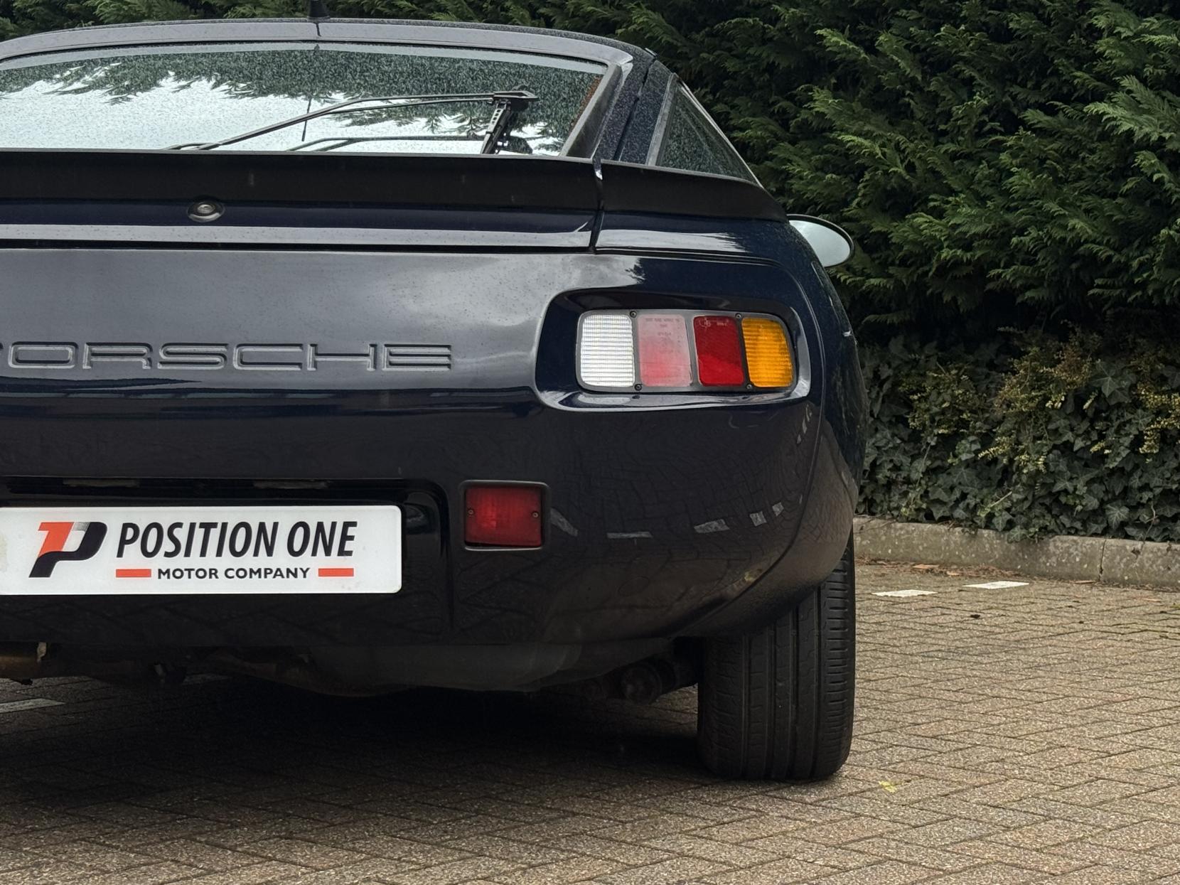 Porsche 928 4.7 S Coupe 2dr Petrol Manual (300 bhp)