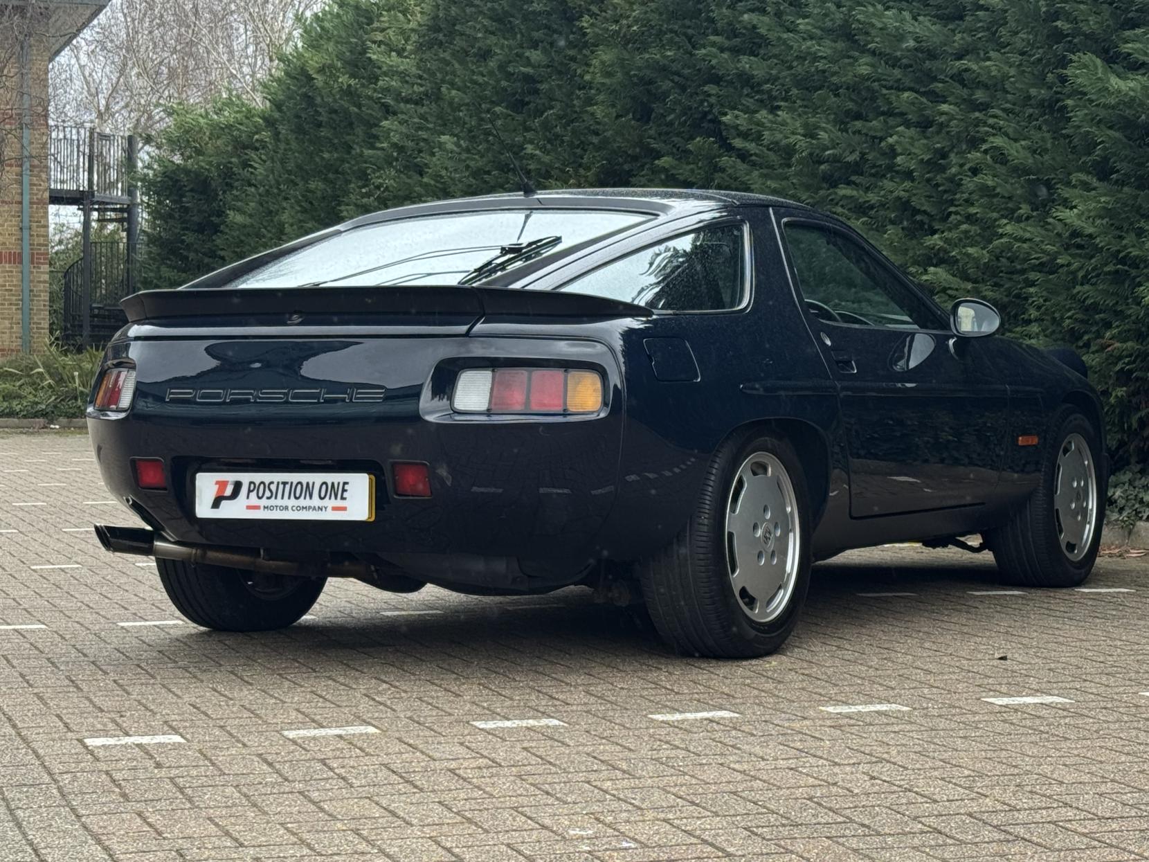 Porsche 928 4.7 S Coupe 2dr Petrol Manual (300 bhp)