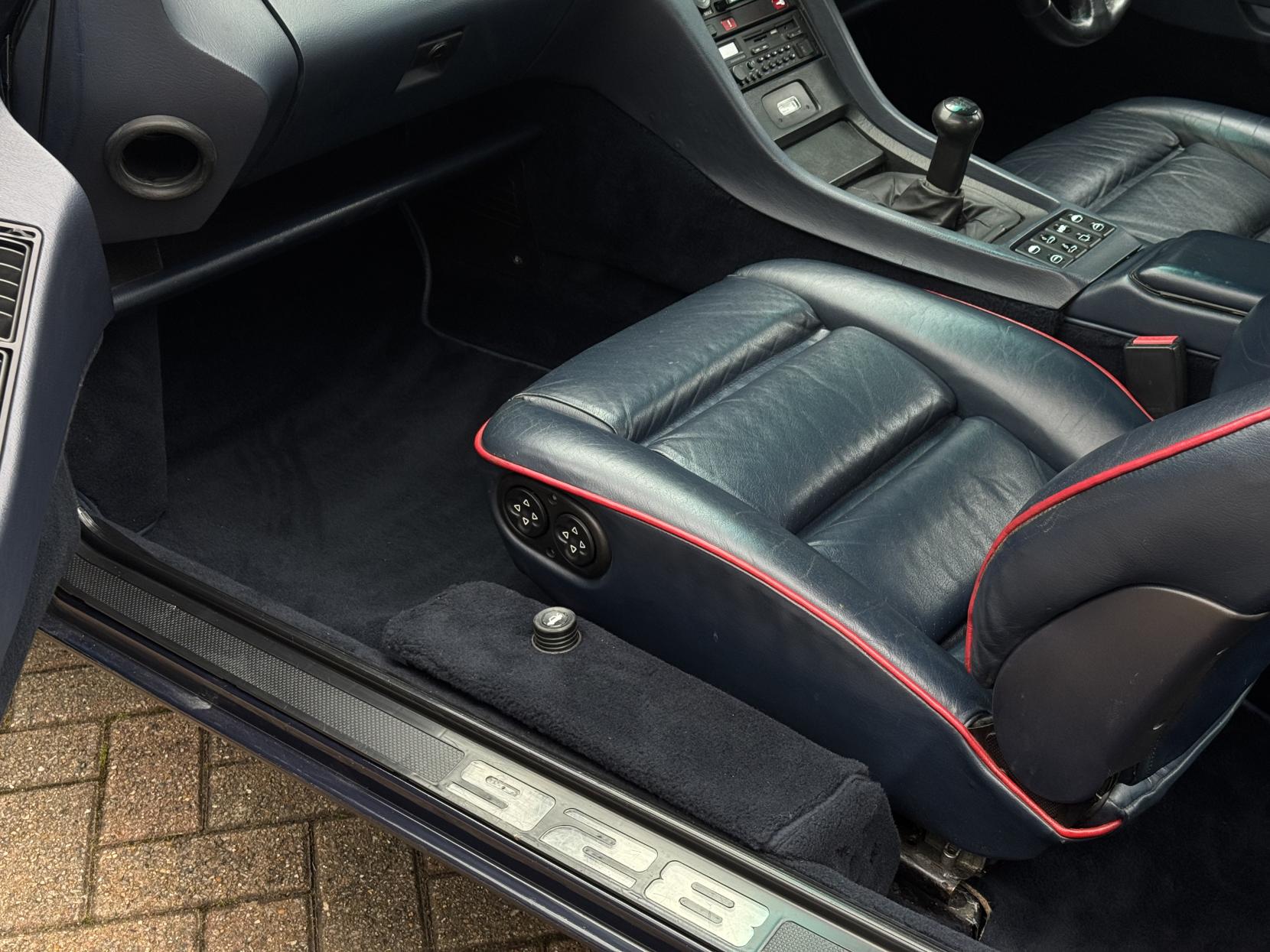 Porsche 928 4.7 S Coupe 2dr Petrol Manual (300 bhp)