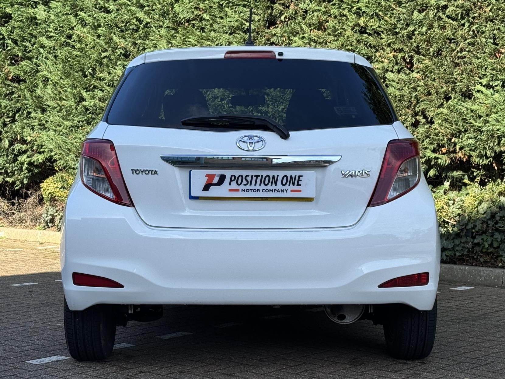 Toyota Yaris 1.0 VVT-i Edition Hatchback 5dr Petrol Manual Euro 5 (69 ps)