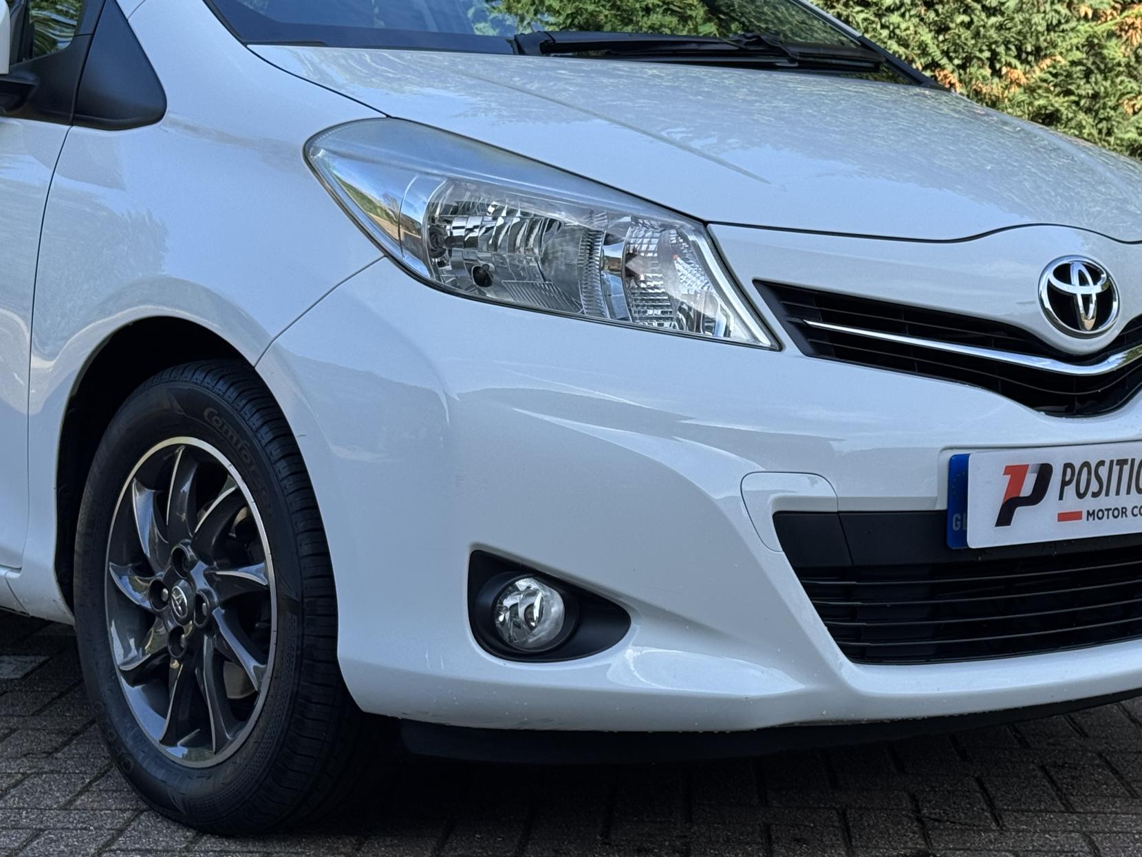 Toyota Yaris 1.0 VVT-i Edition Hatchback 5dr Petrol Manual Euro 5 (69 ps)