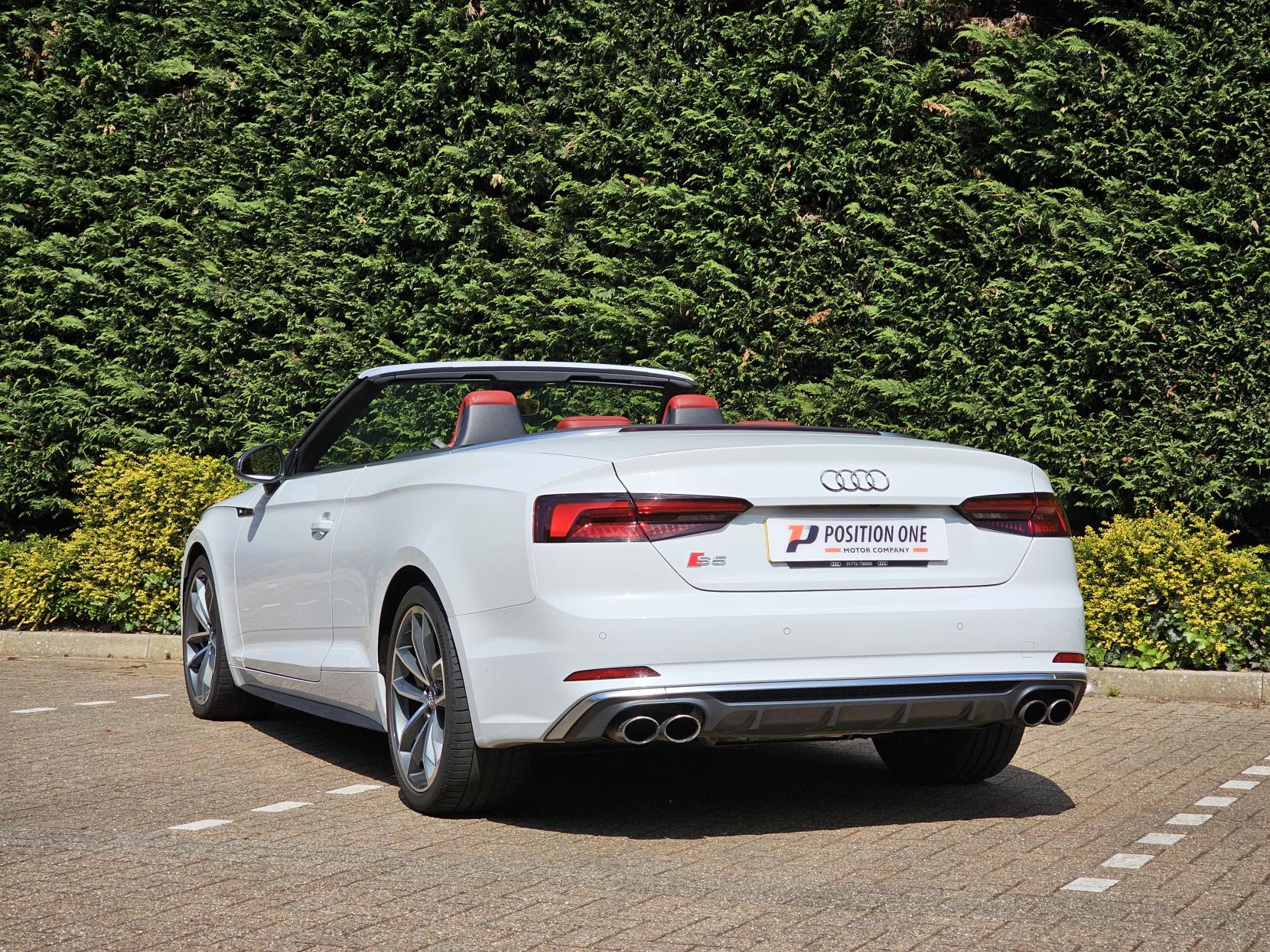 Audi S5 3.0 TFSI V6 Cabriolet 2dr Petrol Tiptronic quattro Euro 6 (s/s) (354 ps)