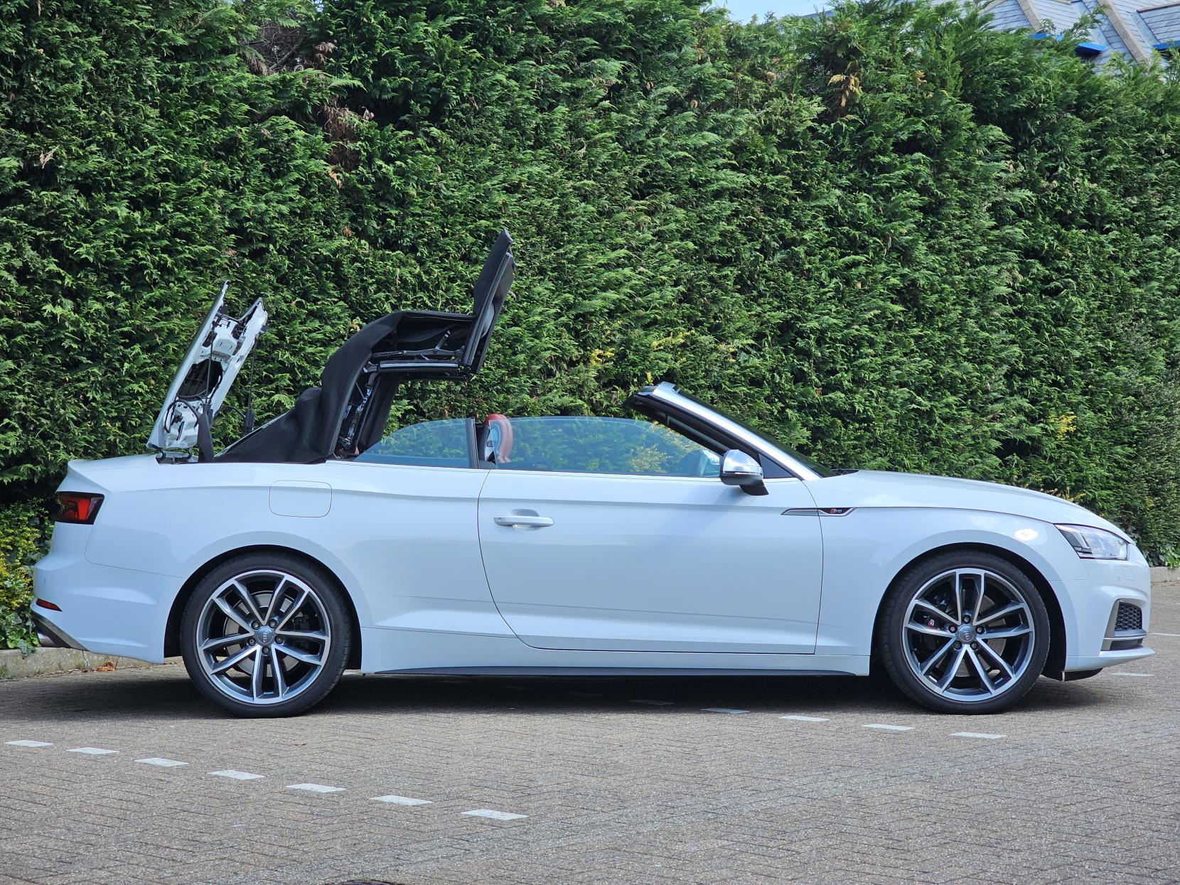 Audi S5 3.0 TFSI V6 Cabriolet 2dr Petrol Tiptronic quattro Euro 6 (s/s) (354 ps)