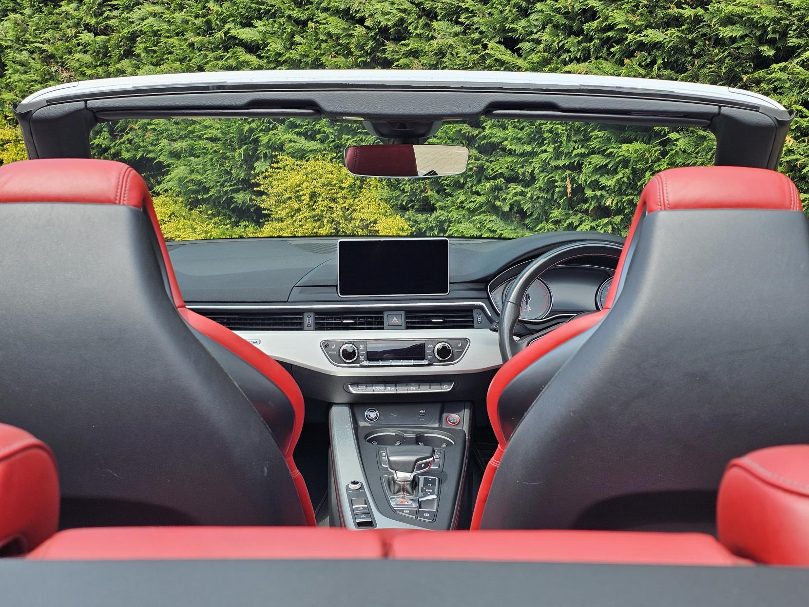 Audi S5 3.0 TFSI V6 Cabriolet 2dr Petrol Tiptronic quattro Euro 6 (s/s) (354 ps)