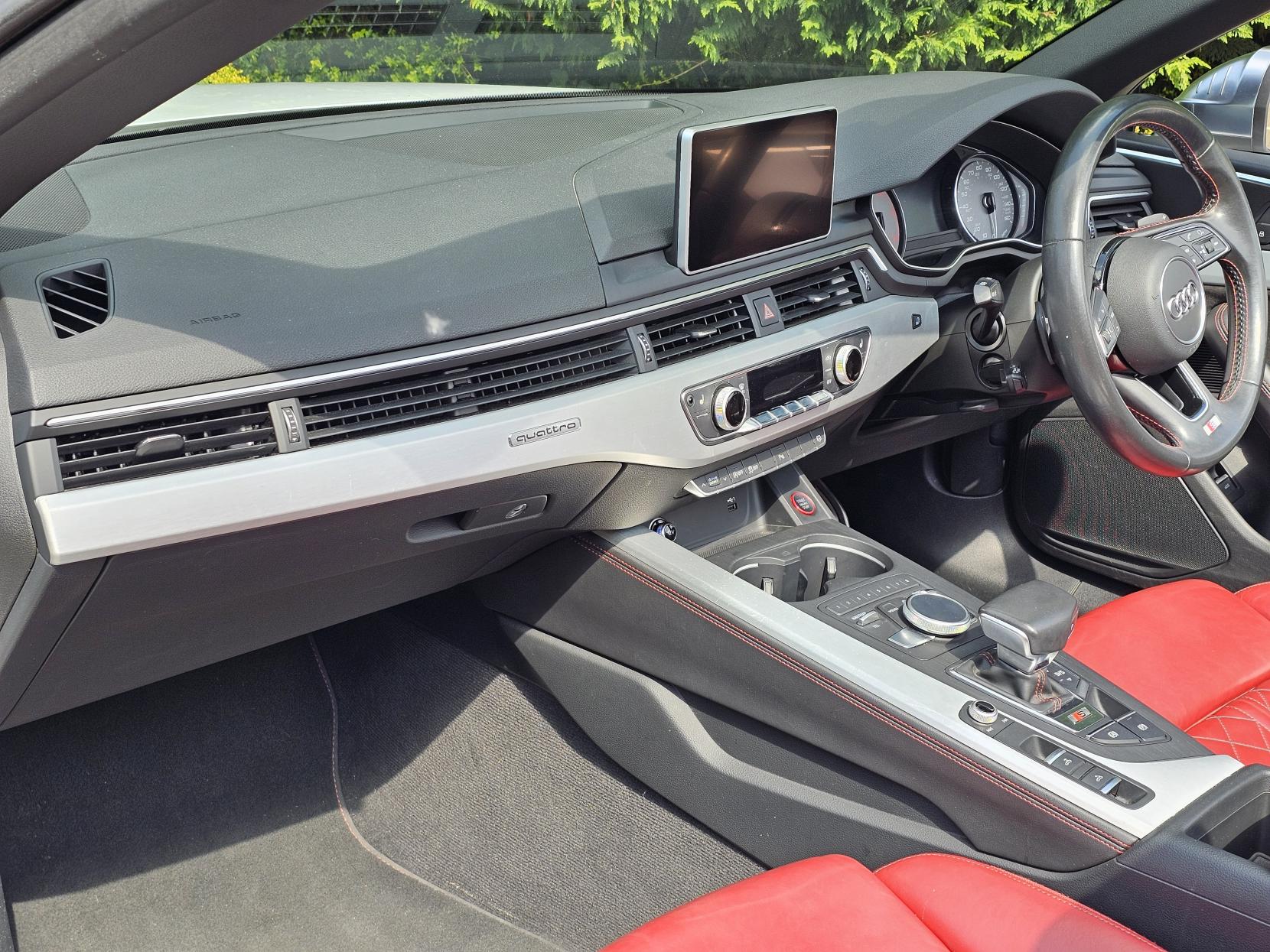 Audi S5 3.0 TFSI V6 Cabriolet 2dr Petrol Tiptronic quattro Euro 6 (s/s) (354 ps)