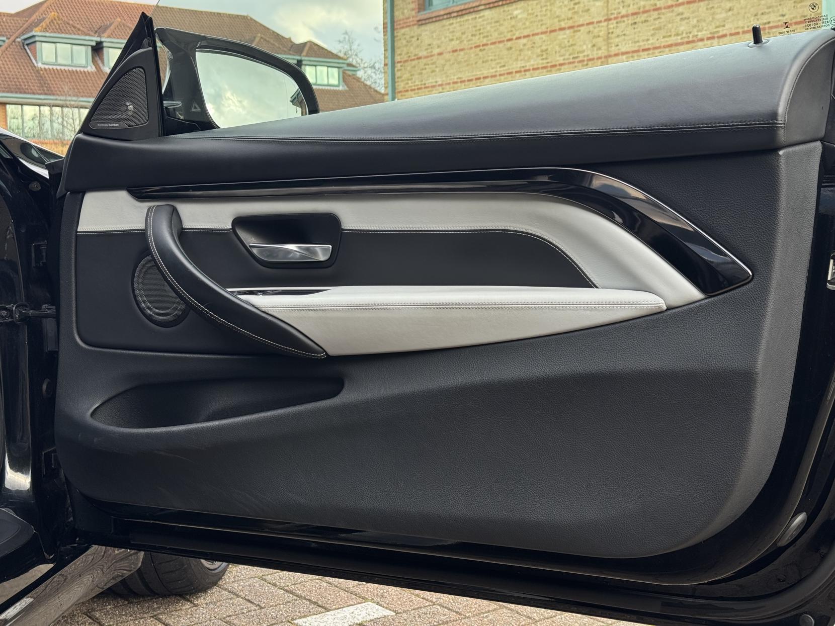 BMW M4 3.0 BiTurbo GPF Competition Coupe 2dr Petrol DCT Euro 6 (s/s) (450 ps)