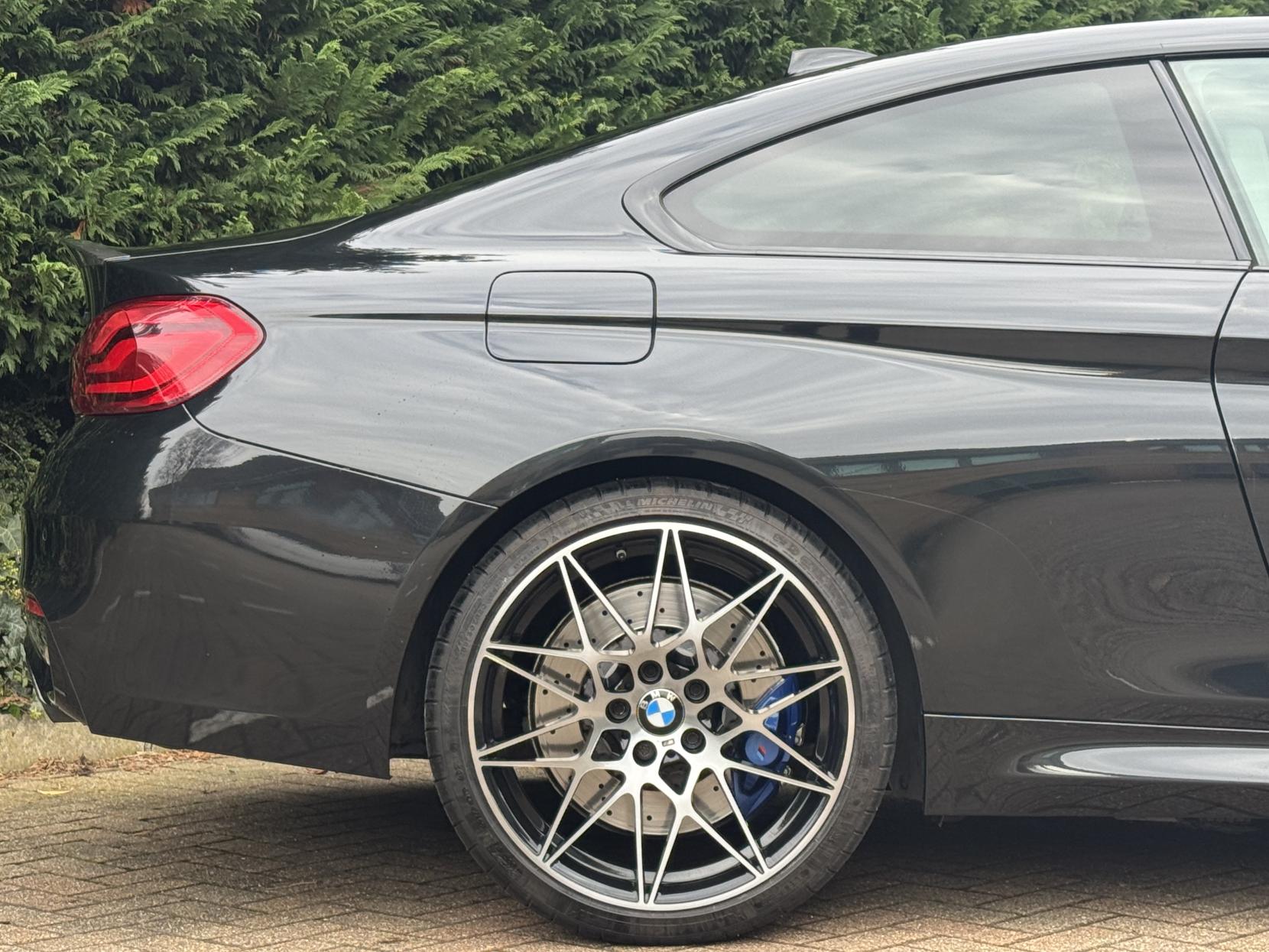 BMW M4 3.0 BiTurbo GPF Competition Coupe 2dr Petrol DCT Euro 6 (s/s) (450 ps)