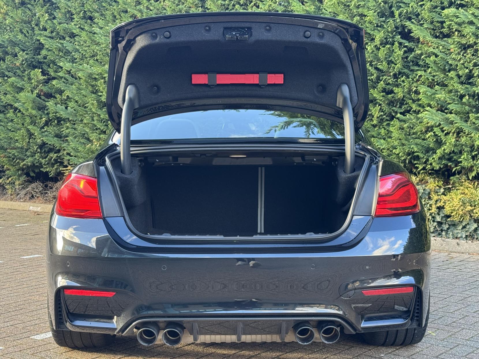 BMW M4 3.0 BiTurbo GPF Competition Coupe 2dr Petrol DCT Euro 6 (s/s) (450 ps)