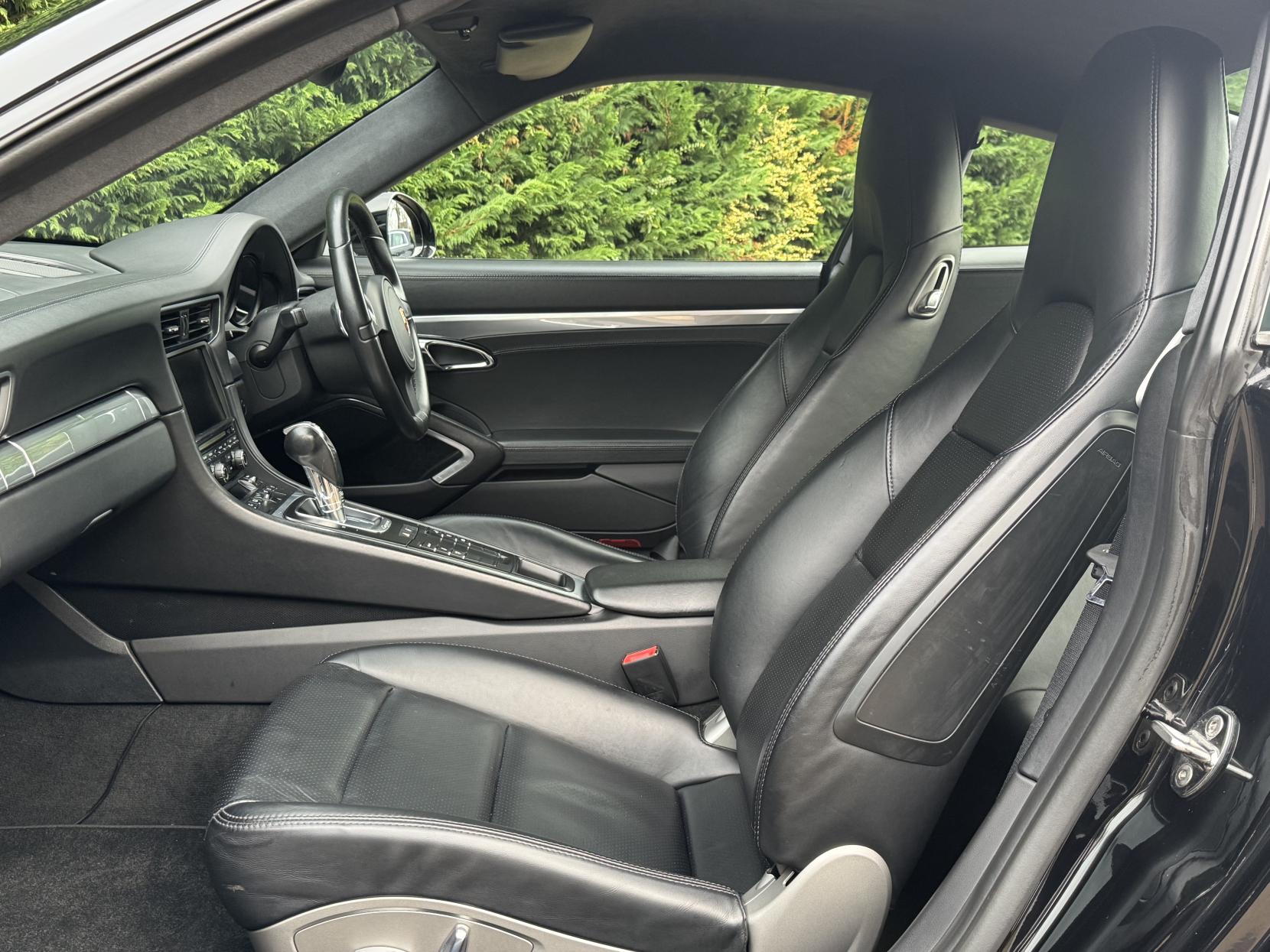 Porsche 911 3.8 991 Carrera S Coupe 2dr Petrol PDK Euro 5 (s/s) (400 ps)