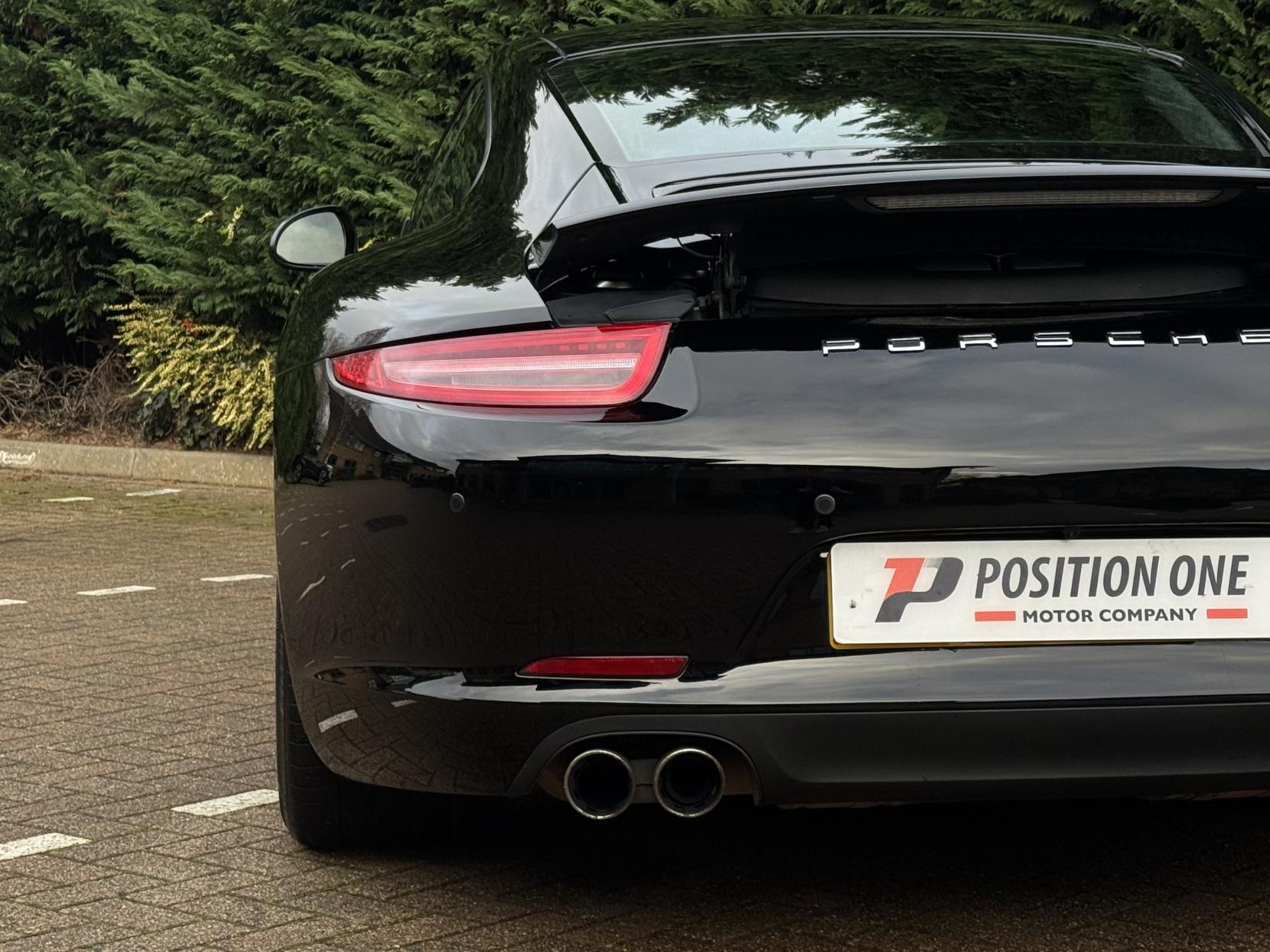 Porsche 911 3.8 991 Carrera S Coupe 2dr Petrol PDK Euro 5 (s/s) (400 ps)