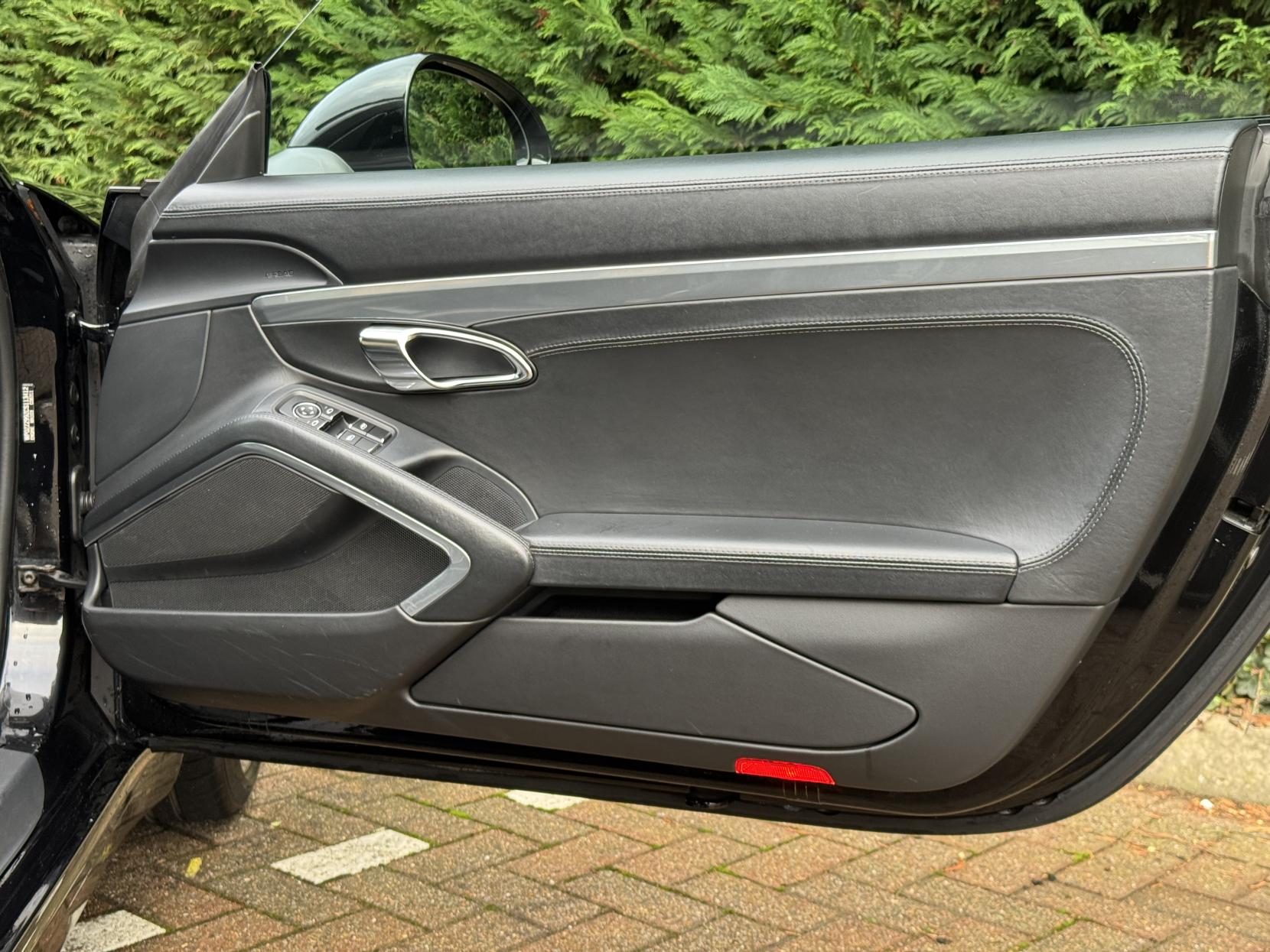 Porsche 911 3.8 991 Carrera S Coupe 2dr Petrol PDK Euro 5 (s/s) (400 ps)