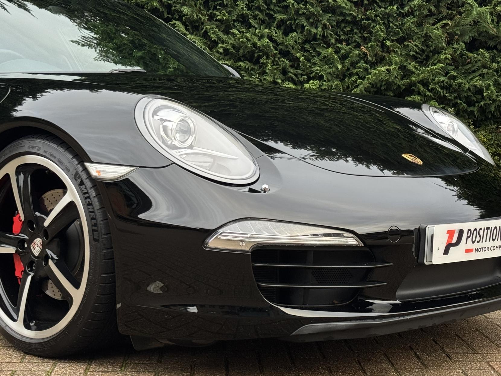 Porsche 911 3.8 991 Carrera S Coupe 2dr Petrol PDK Euro 5 (s/s) (400 ps)