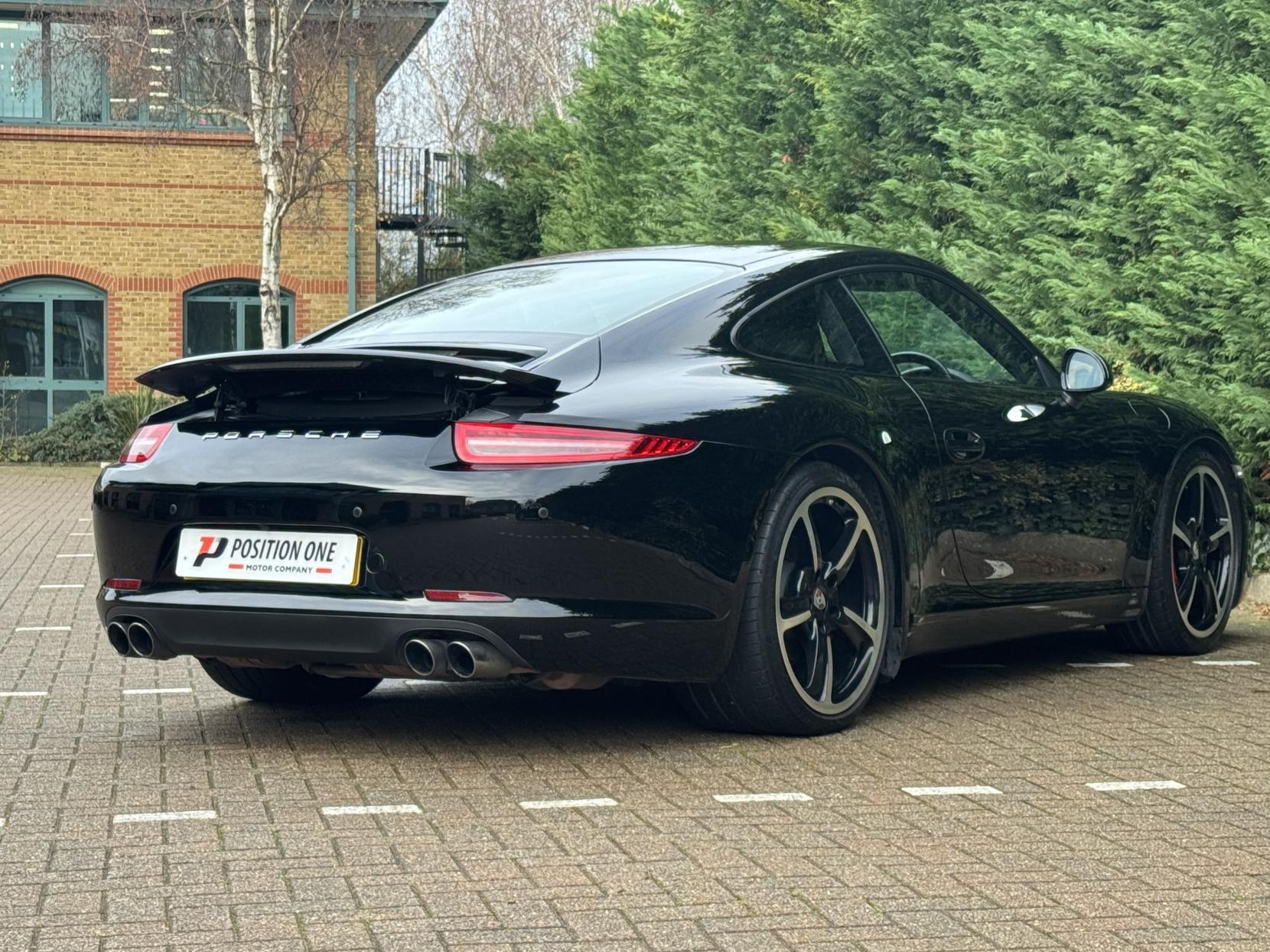 Porsche 911 3.8 991 Carrera S Coupe 2dr Petrol PDK Euro 5 (s/s) (400 ps)