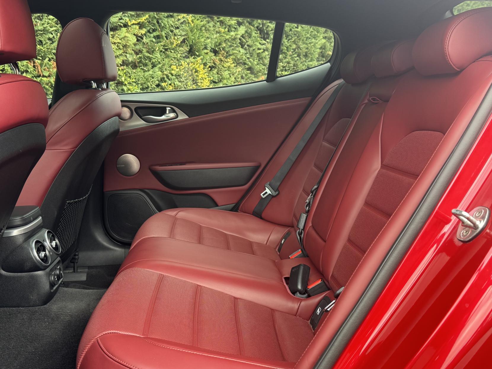 Kia Stinger 3.3 T-GDi V6 GT S Gran Turismo 5dr Petrol Auto Euro 6 (s/s) (365 bhp)