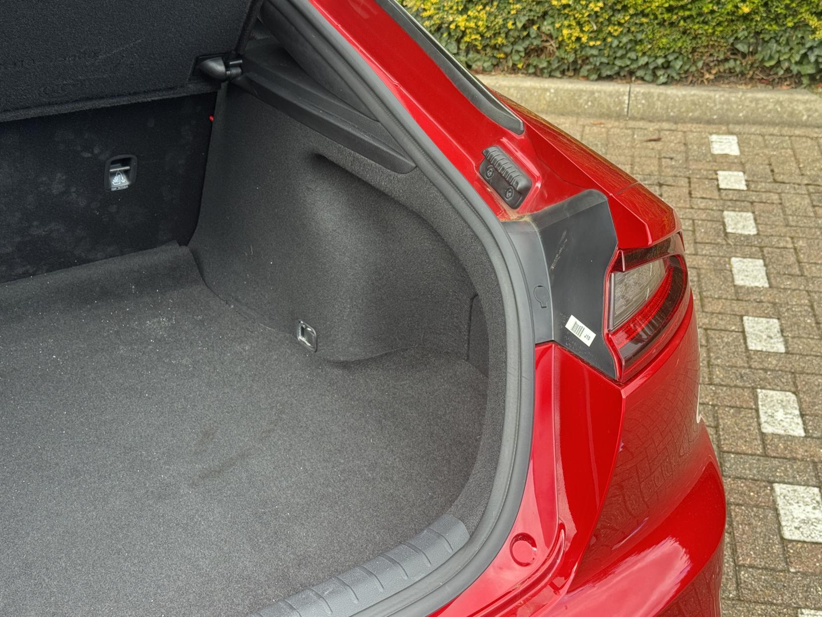 Kia Stinger 3.3 T-GDi V6 GT S Gran Turismo 5dr Petrol Auto Euro 6 (s/s) (365 bhp)