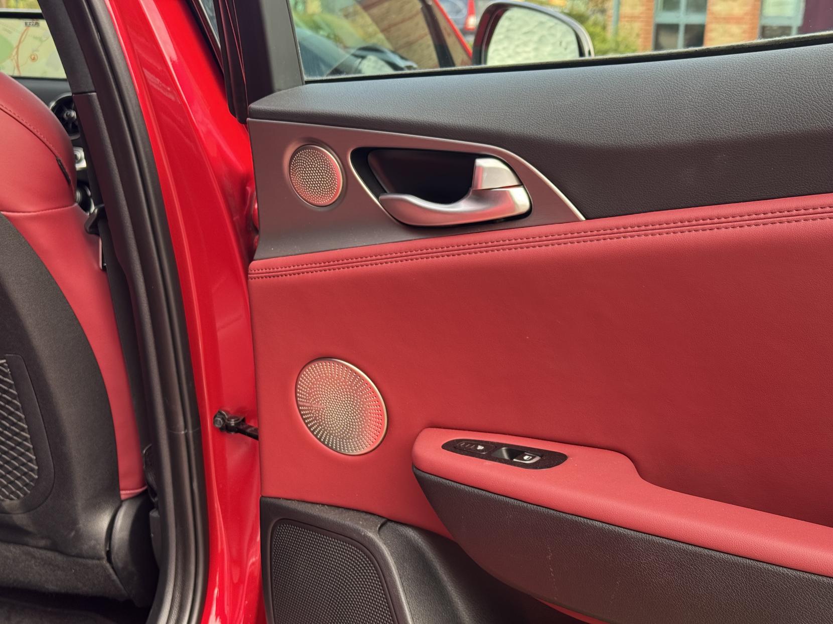 Kia Stinger 3.3 T-GDi V6 GT S Gran Turismo 5dr Petrol Auto Euro 6 (s/s) (365 bhp)