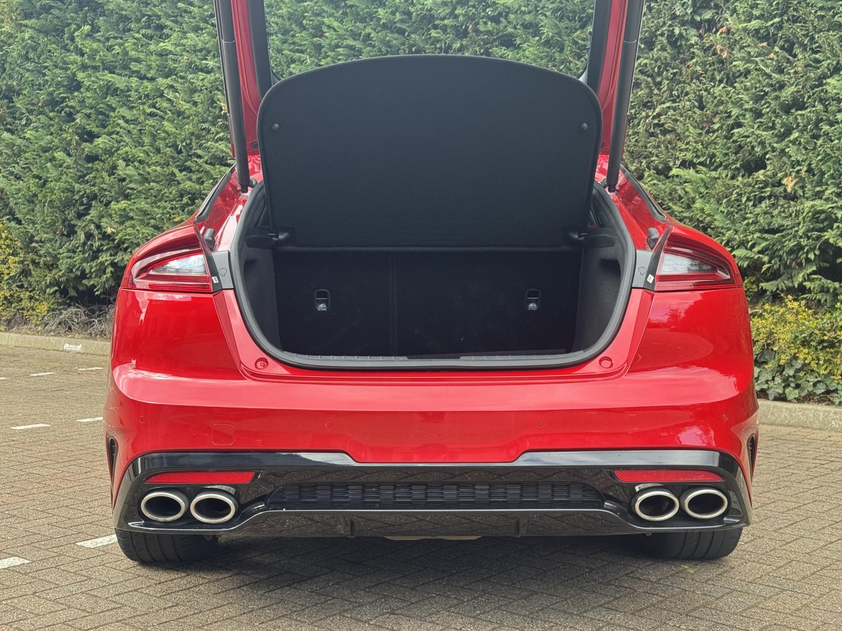 Kia Stinger 3.3 T-GDi V6 GT S Gran Turismo 5dr Petrol Auto Euro 6 (s/s) (365 bhp)